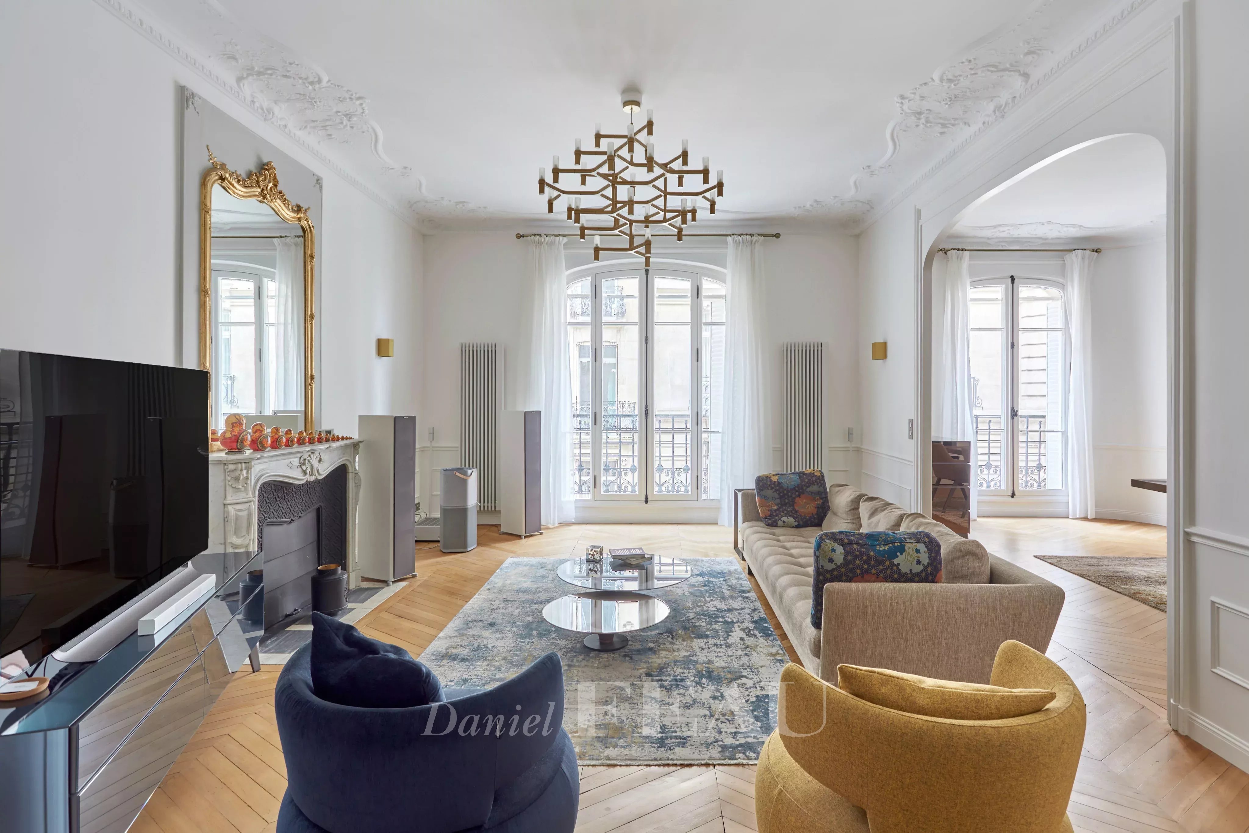 Sale Apartment Paris 16th