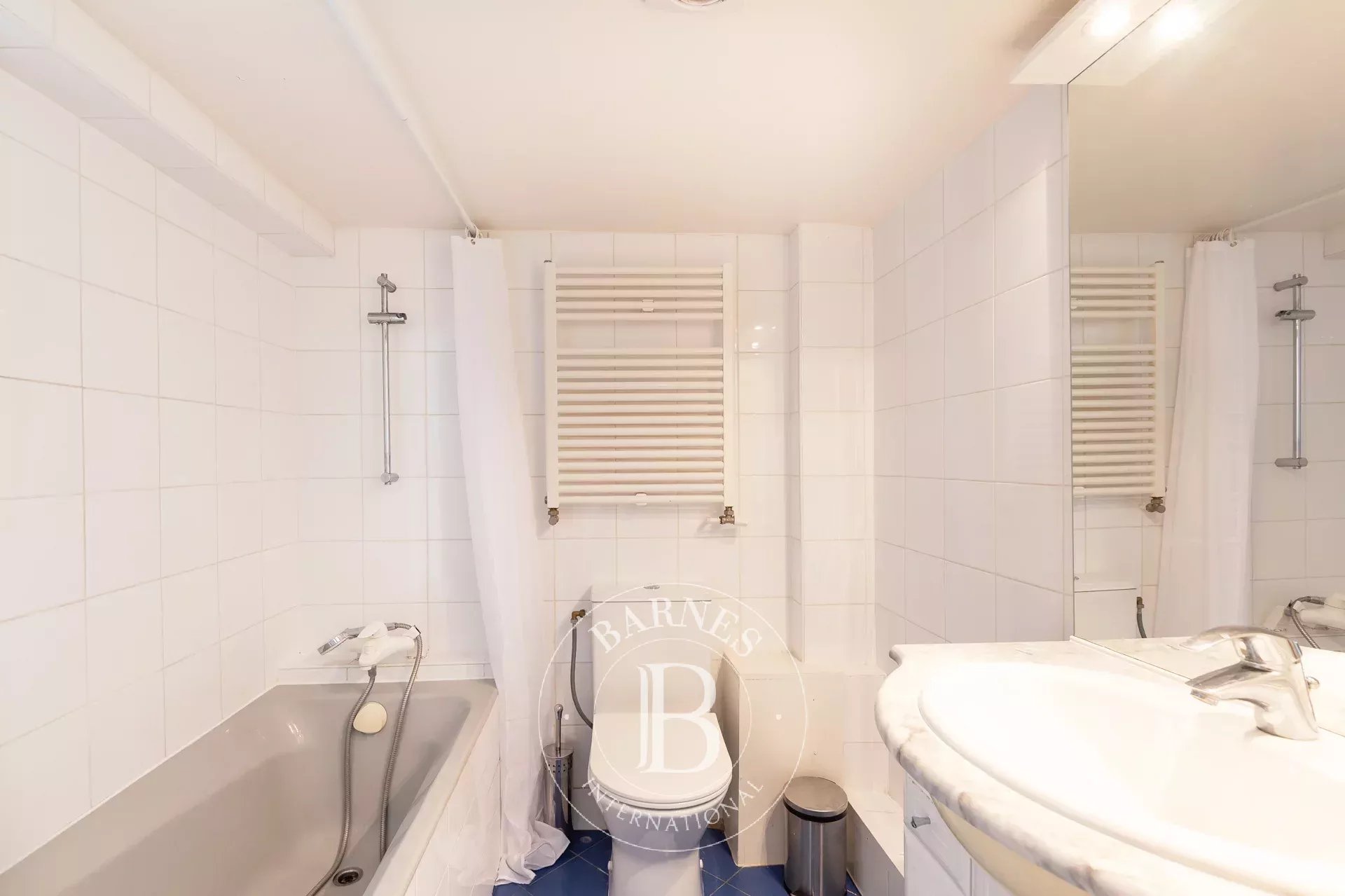 Daire Paris 9ème - picture 19