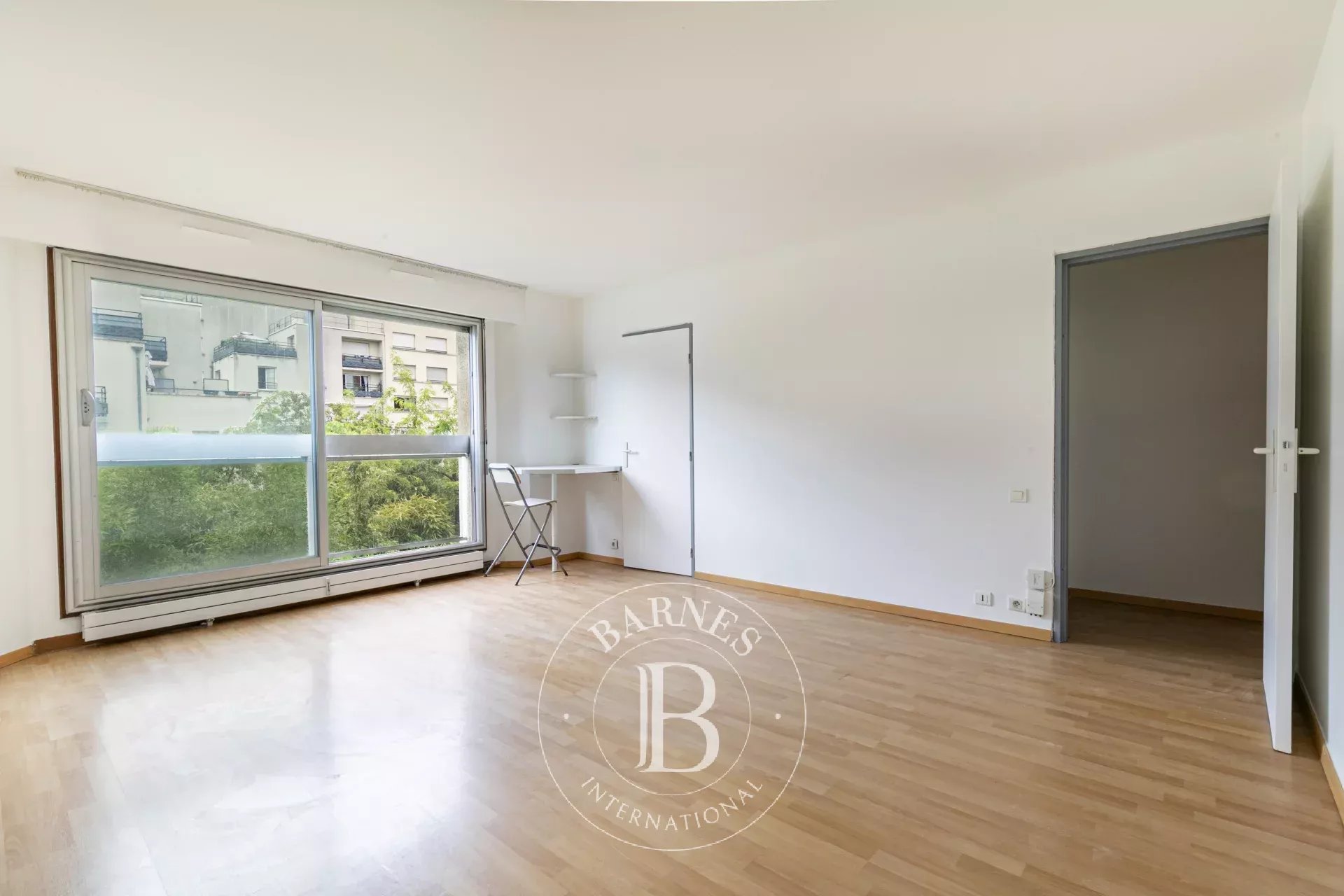 Apartment Paris 75015  -  ref 87246573 (picture 2)