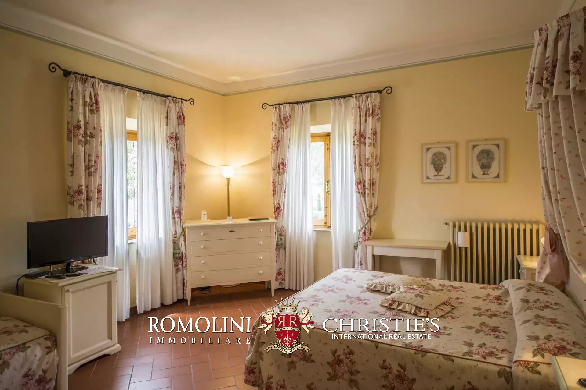31 Bedroom Villa/Townhouse's Image 63