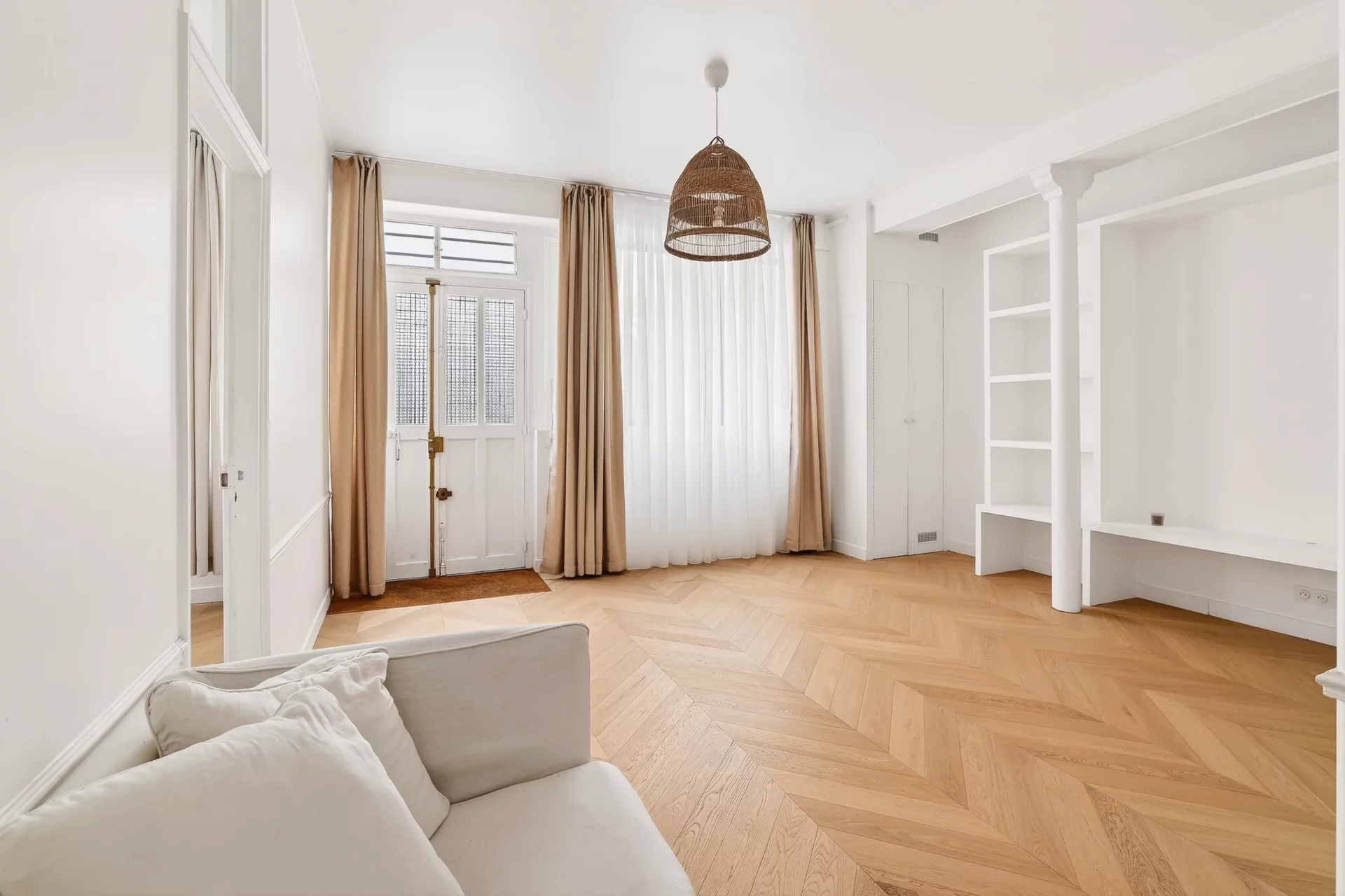 Paris 9e - MAUBEUGE / SQUARE MONTHOLON