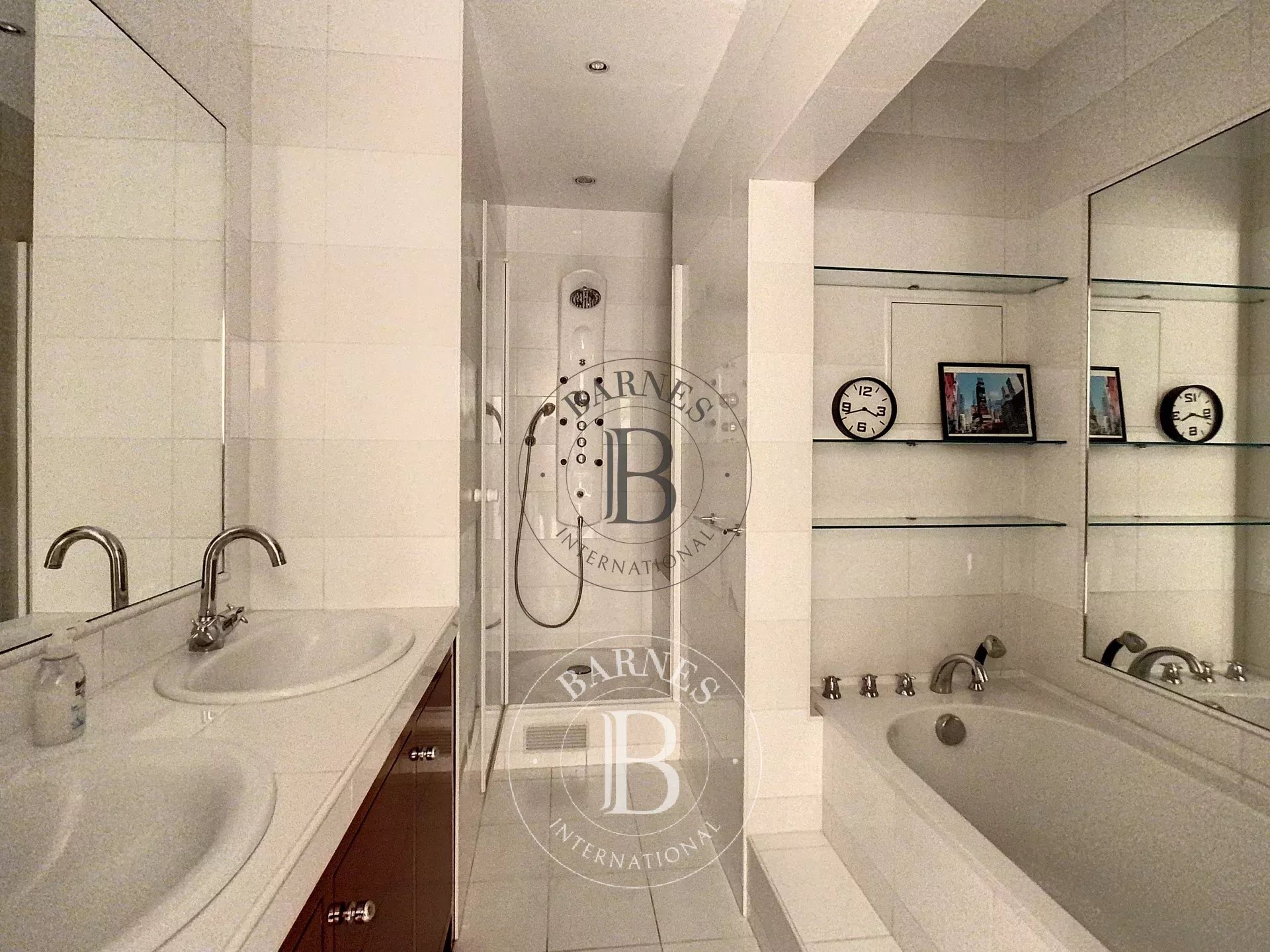 Daire Paris 8ème - picture 10