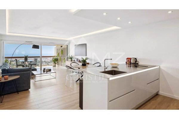 For sale: Luxury apartment in Le Cannet with panoramic sea view — photo 4