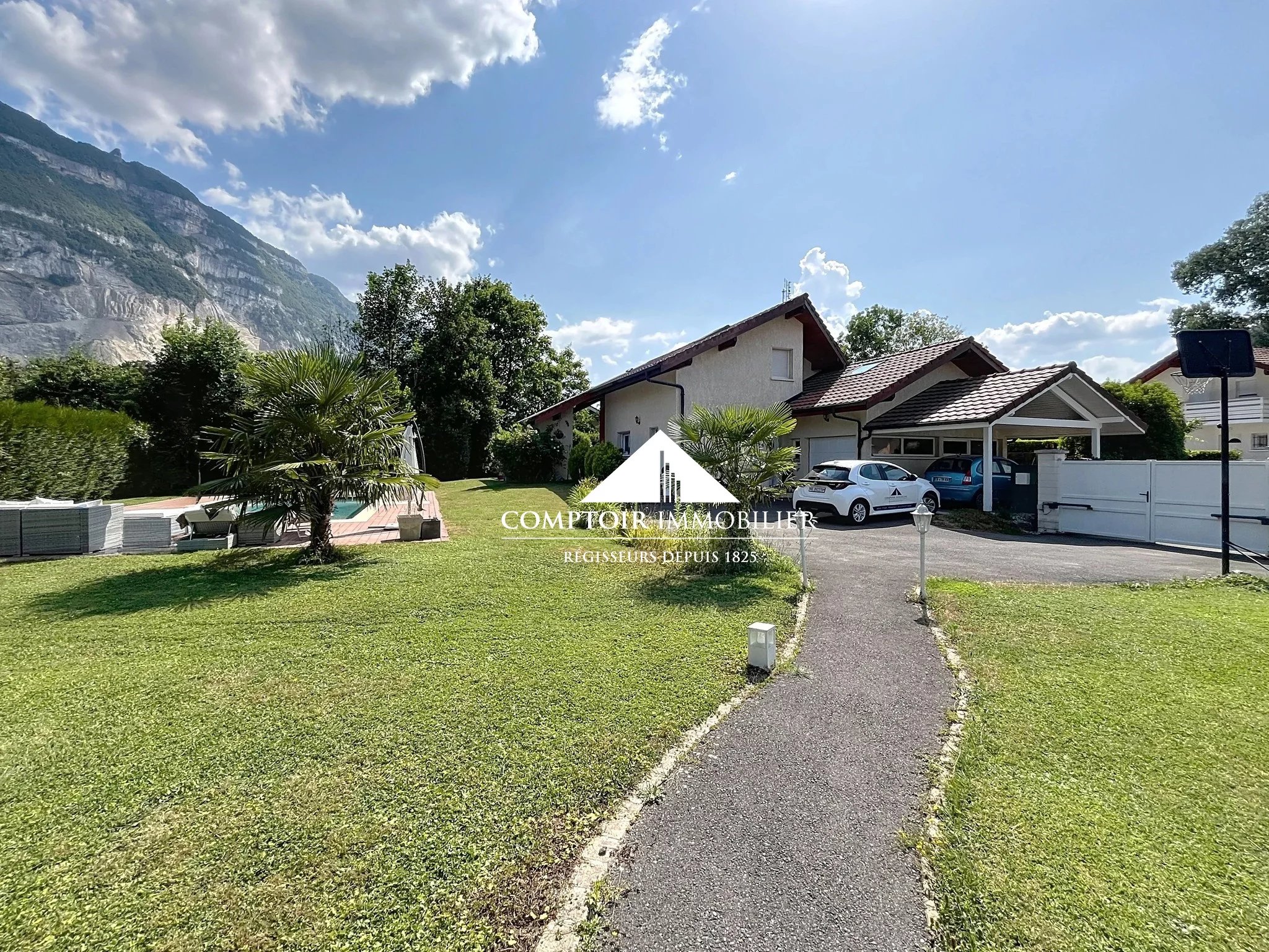 VILLA + TERRAIN CONSTRUCTIBLE