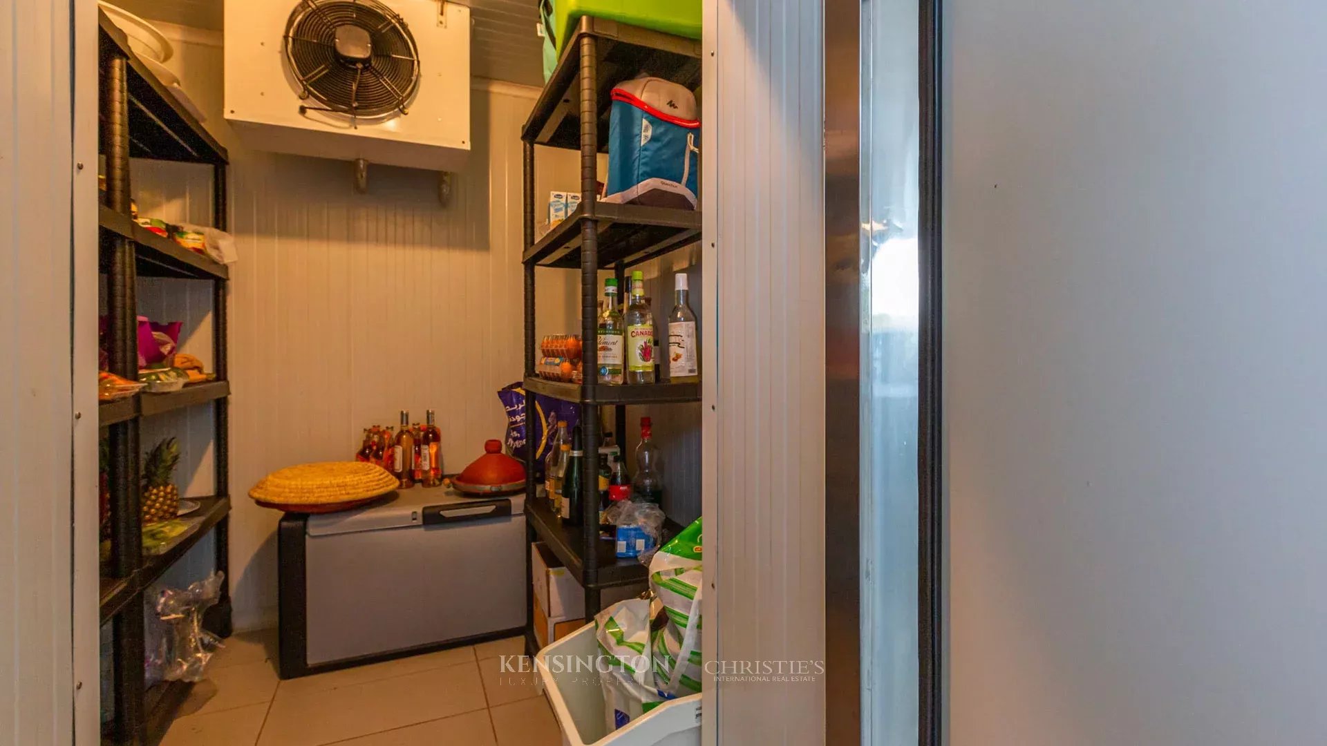 6 Bedroom Villa/Townhouse's Image 67