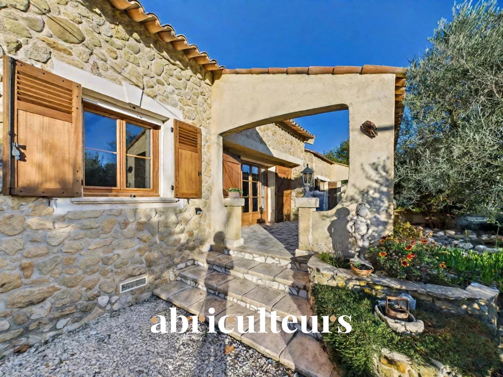 Agence immobilière de LES ABRICULTEURS