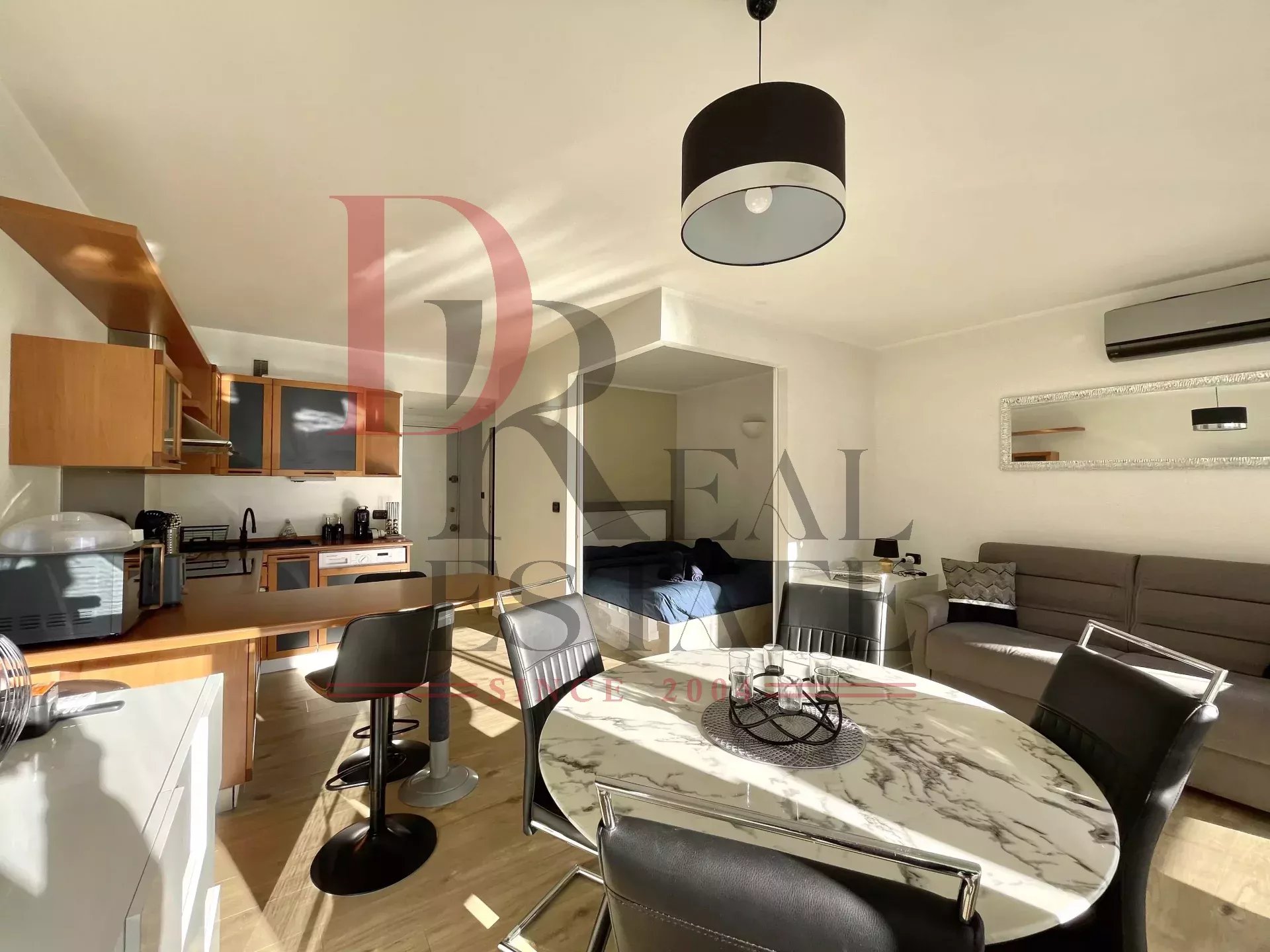 Apartment with terrace for sale near Monaco - Carnolès, Roquebrune-Cap-Martin