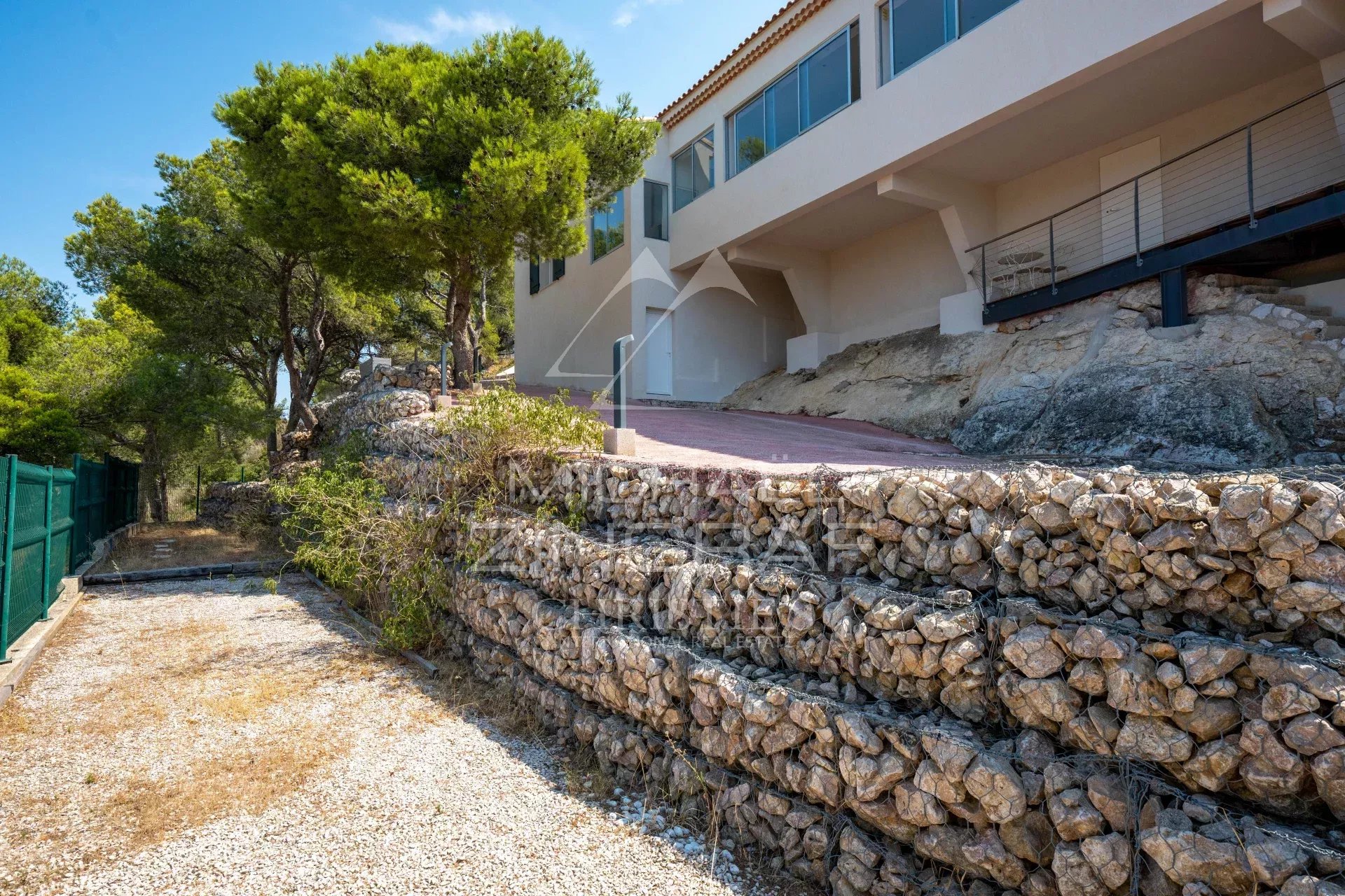 4 Bedroom Villa/Townhouse's Image 18