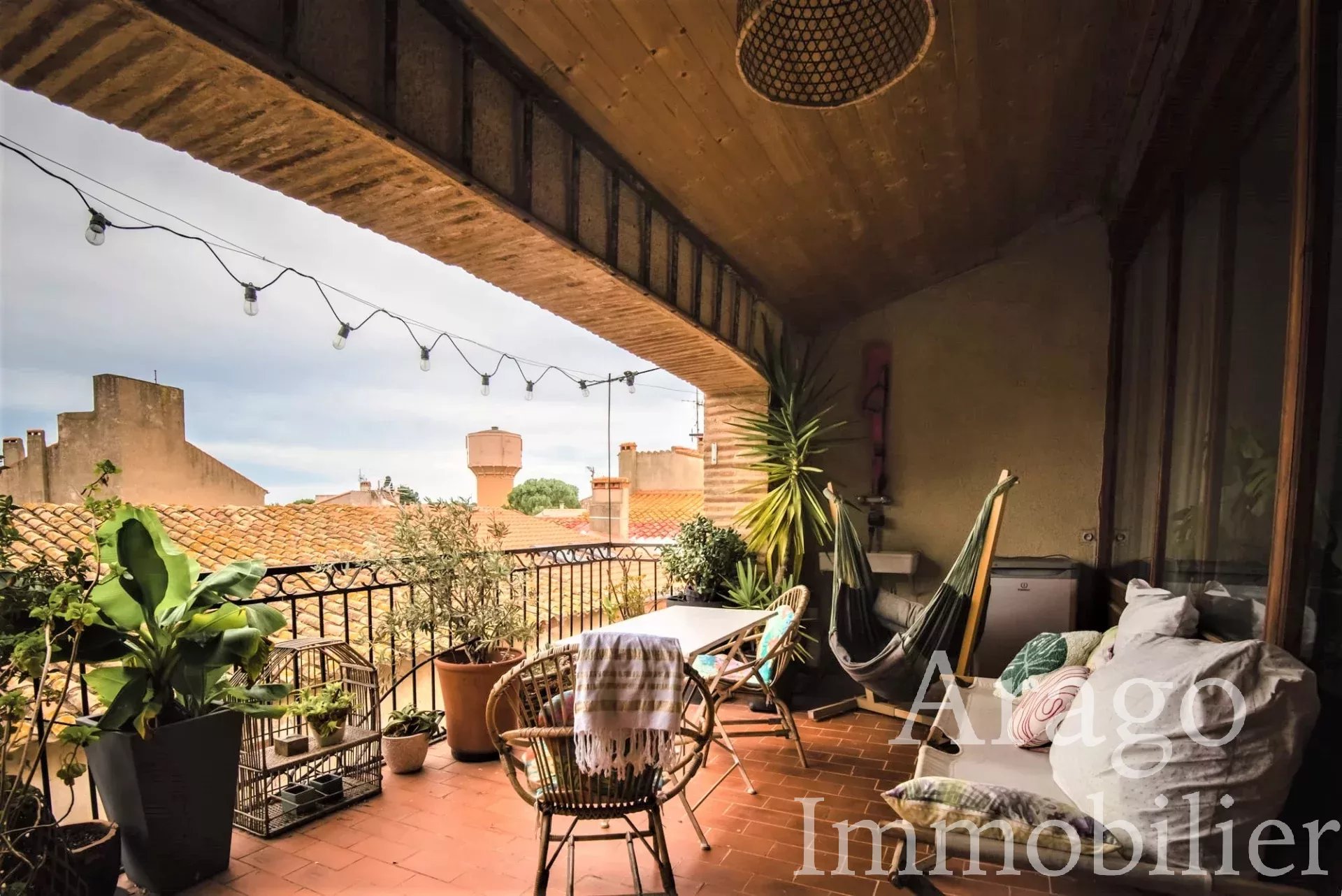 Location saisonnière Marie-Lise Modat Photographe Pays Catalan Pyrénnées Orientales RBNB Salses le Château location saisonnière salses le chateau photographe 66 photographe perpignan photographe profe