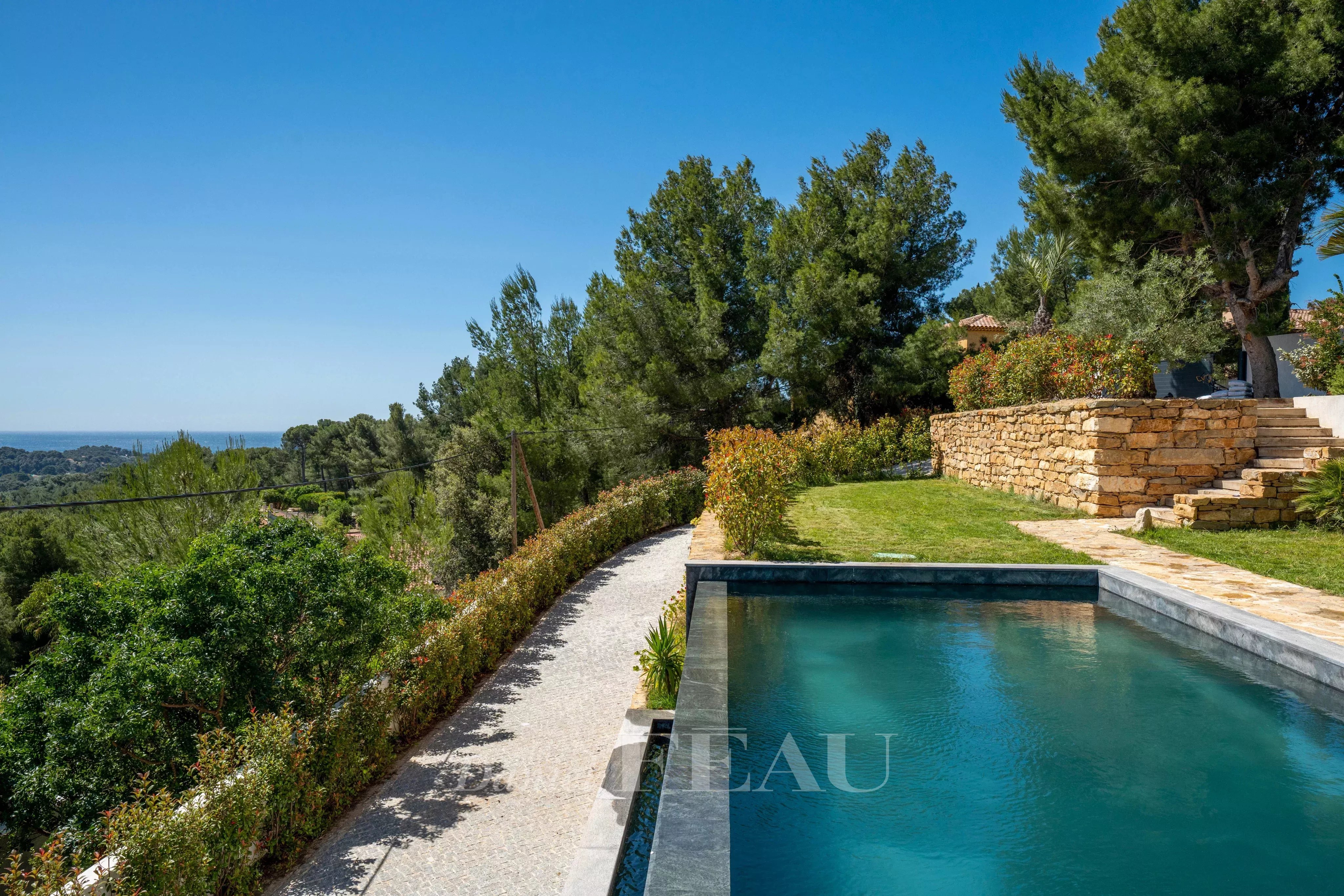 Ceyreste - Villa contemporaine vue mer