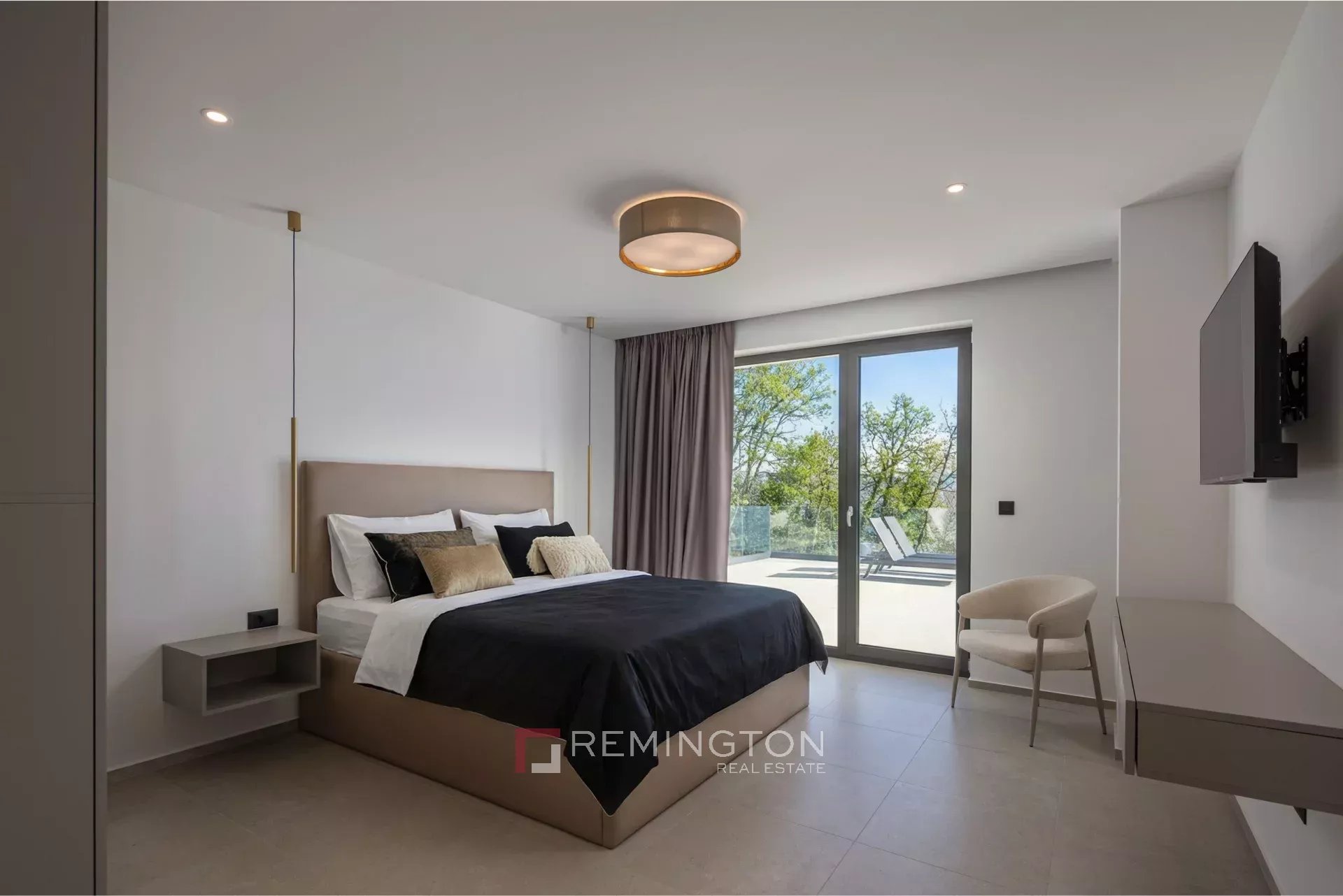 Villa/Townhouse's Image 11