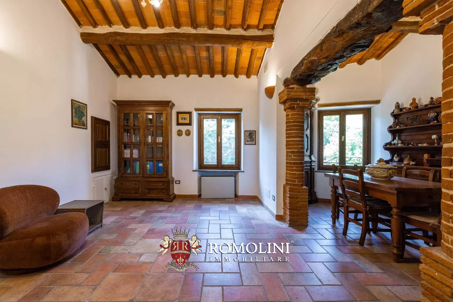 11 Bedroom Villa/Townhouse's Image 15
