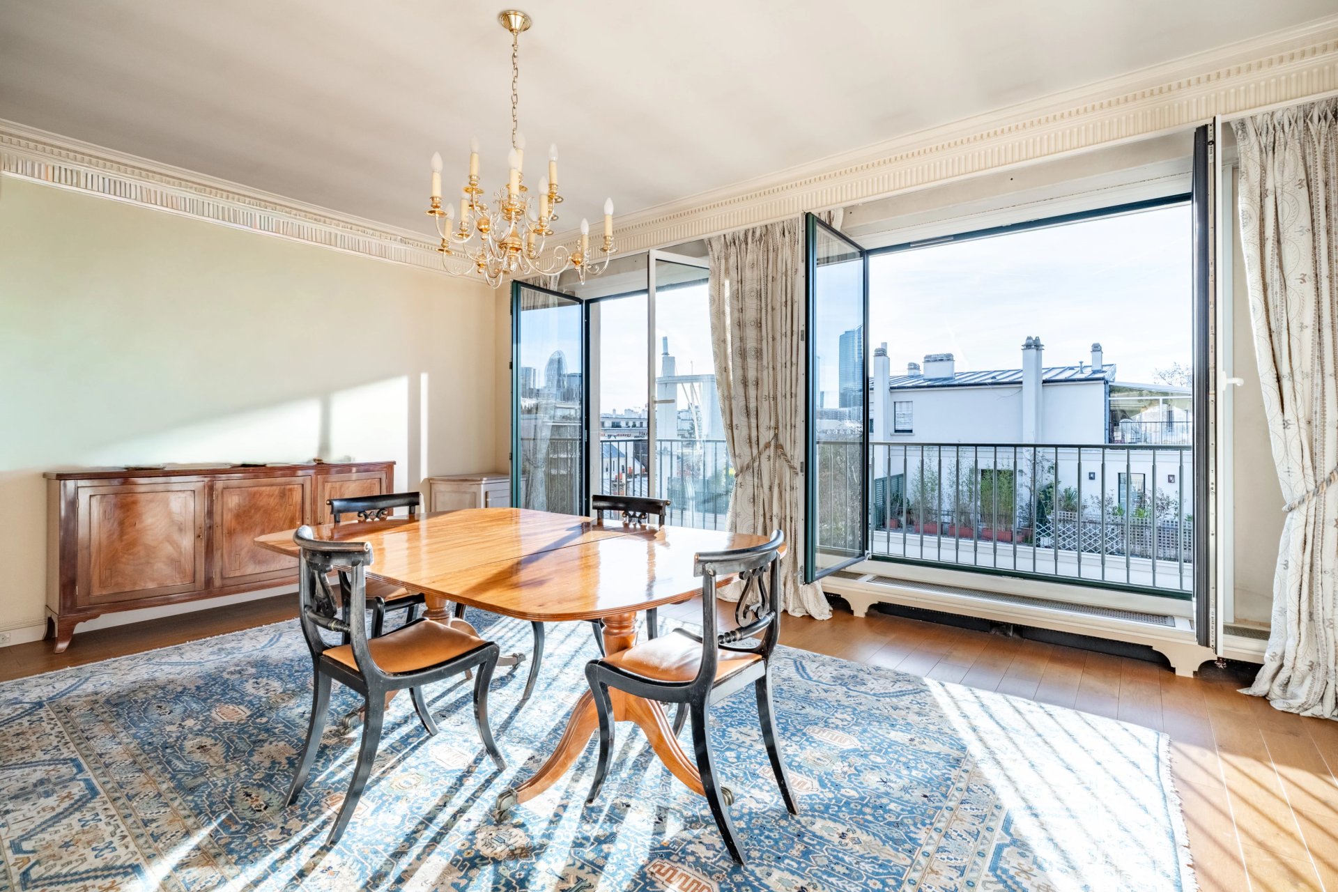 6 Bedroom Apartment/Flat's Image 4