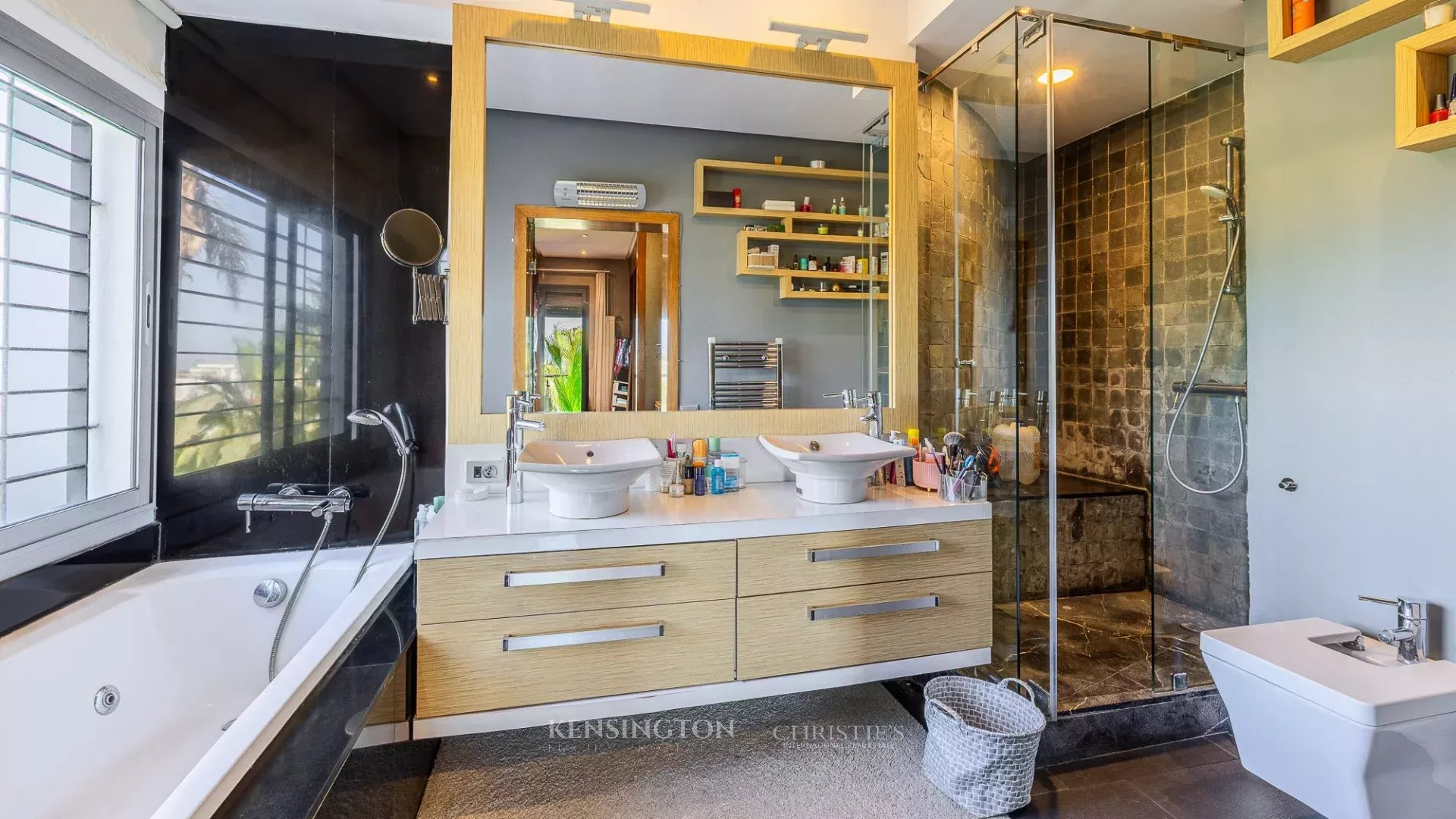 3 Bedroom Villa/Townhouse's Image 13