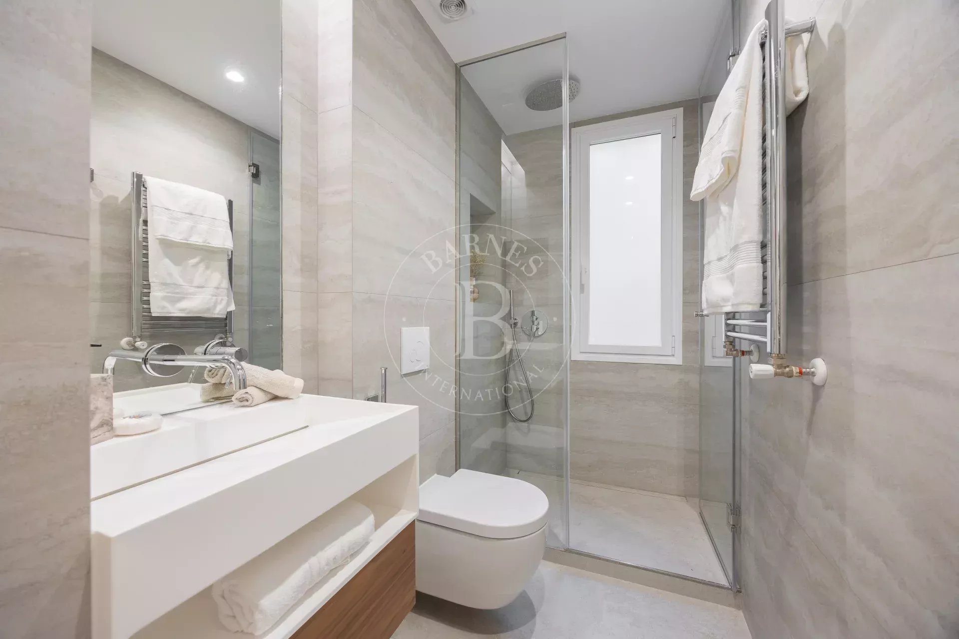 Daire Madrid - picture 17