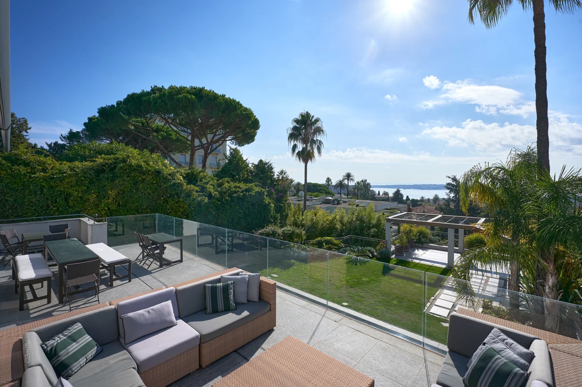 Seasonal rental Property Cannes