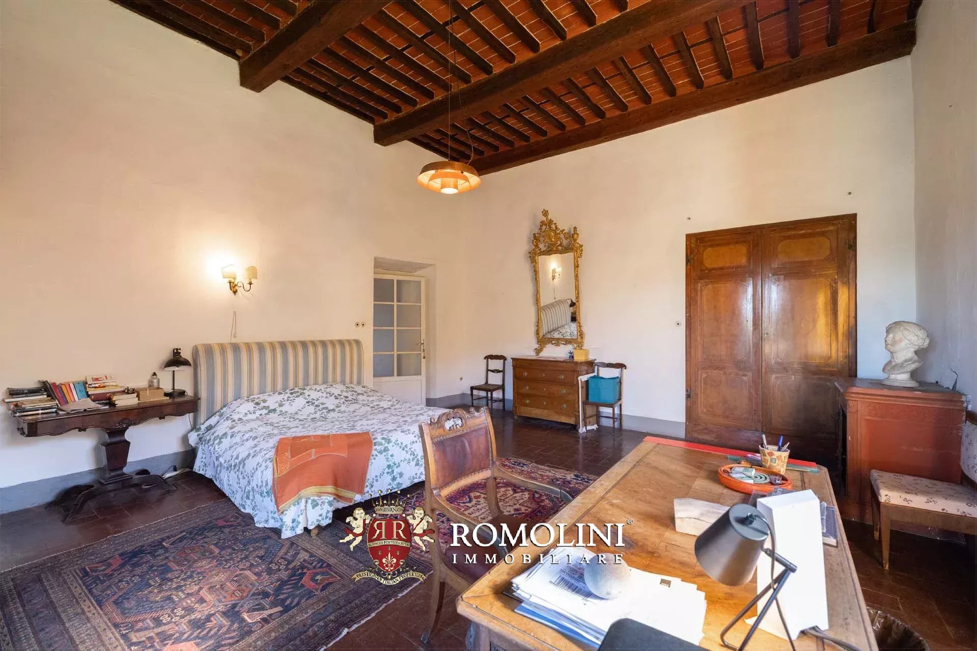 14 Bedroom Villa/Townhouse's Image 59
