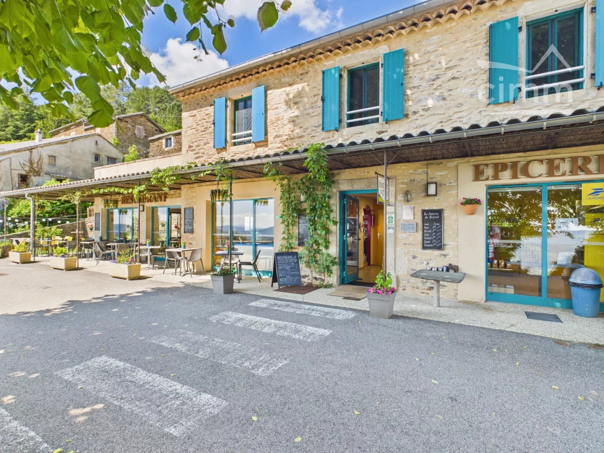 Agence immobilière de 