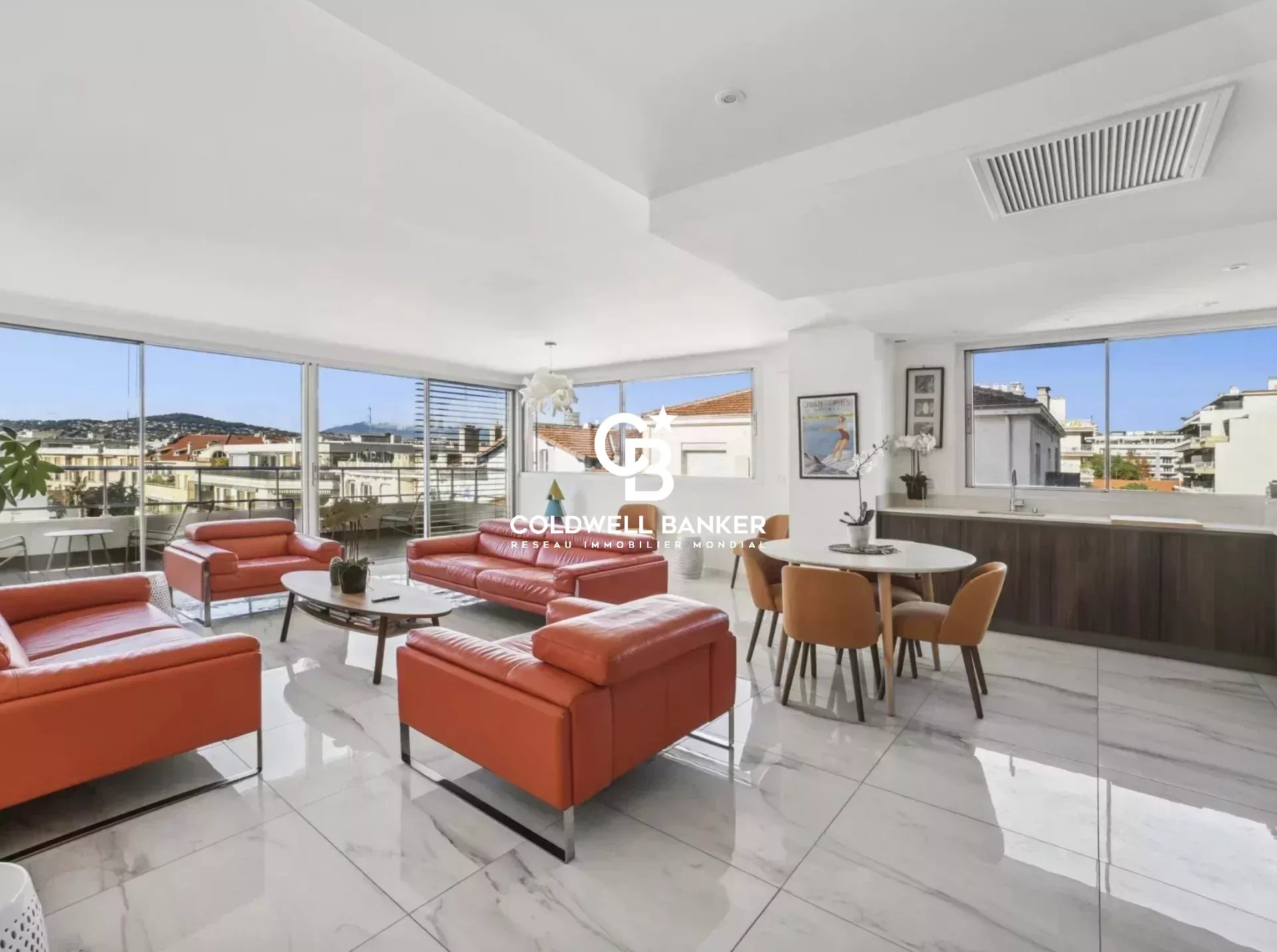 Antibes | Penthouse à deux pas de la mer