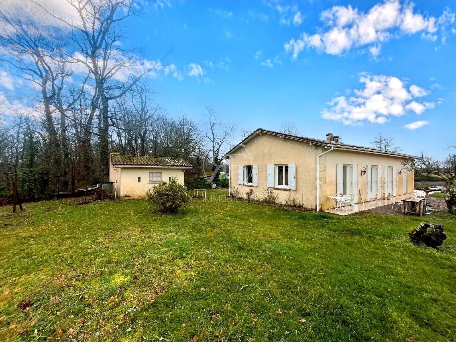 Agence immobilière de 