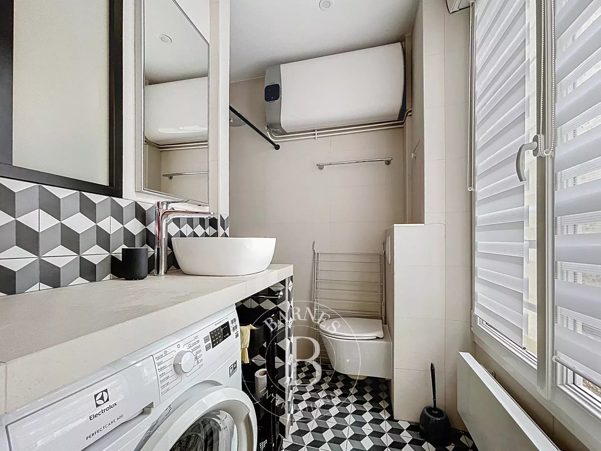 Daire Paris 18ème - picture 6