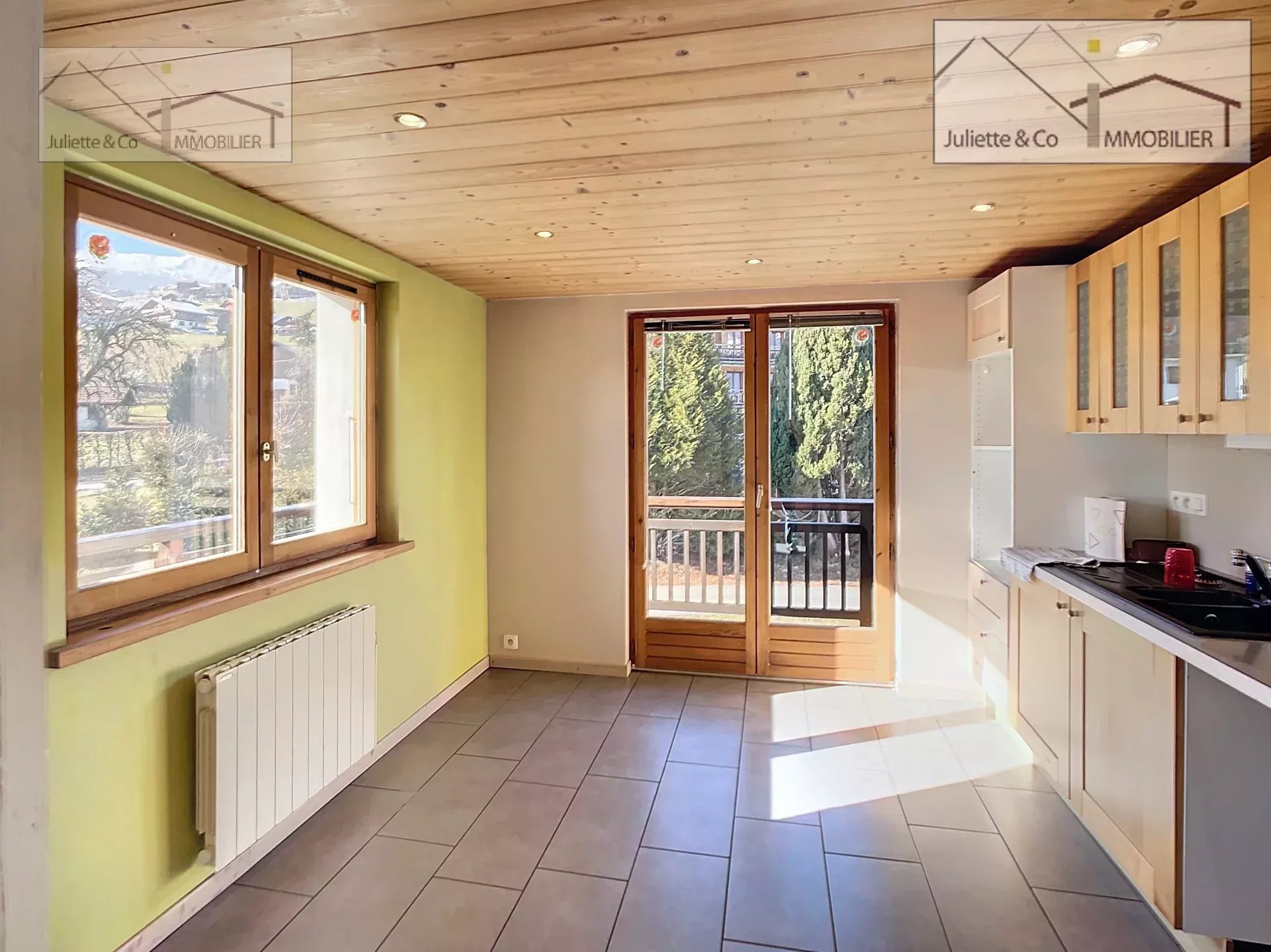 Photo of Three-bedroom apartment in Cordon
