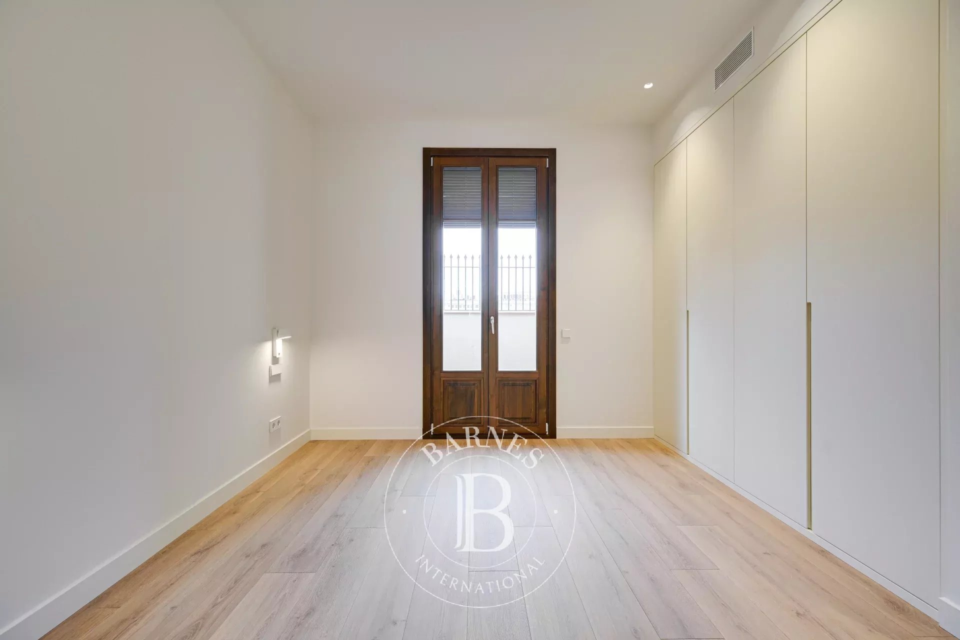 Penthouse Barcelona - picture 21