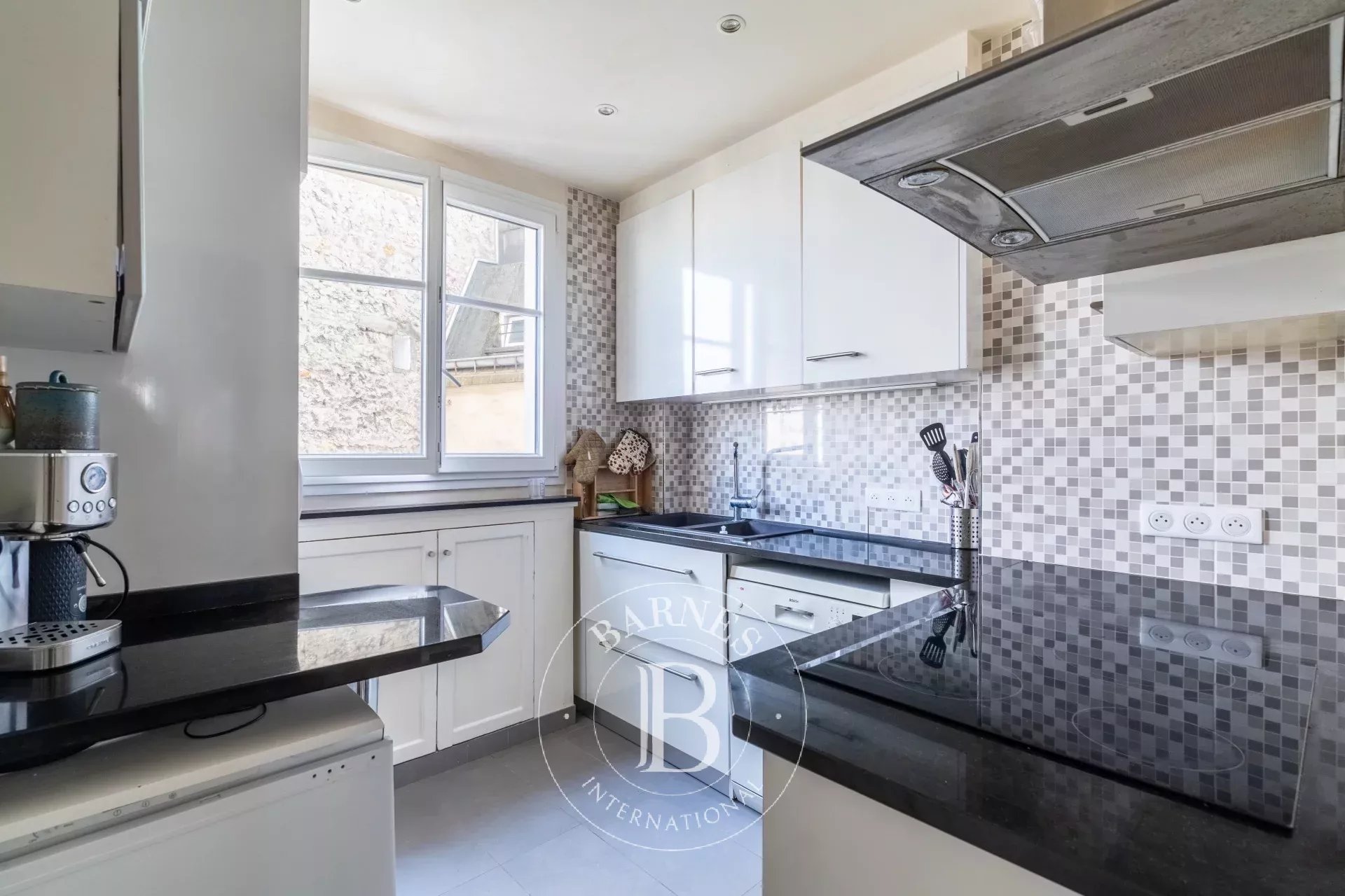 Daire Paris 16ème - picture 6