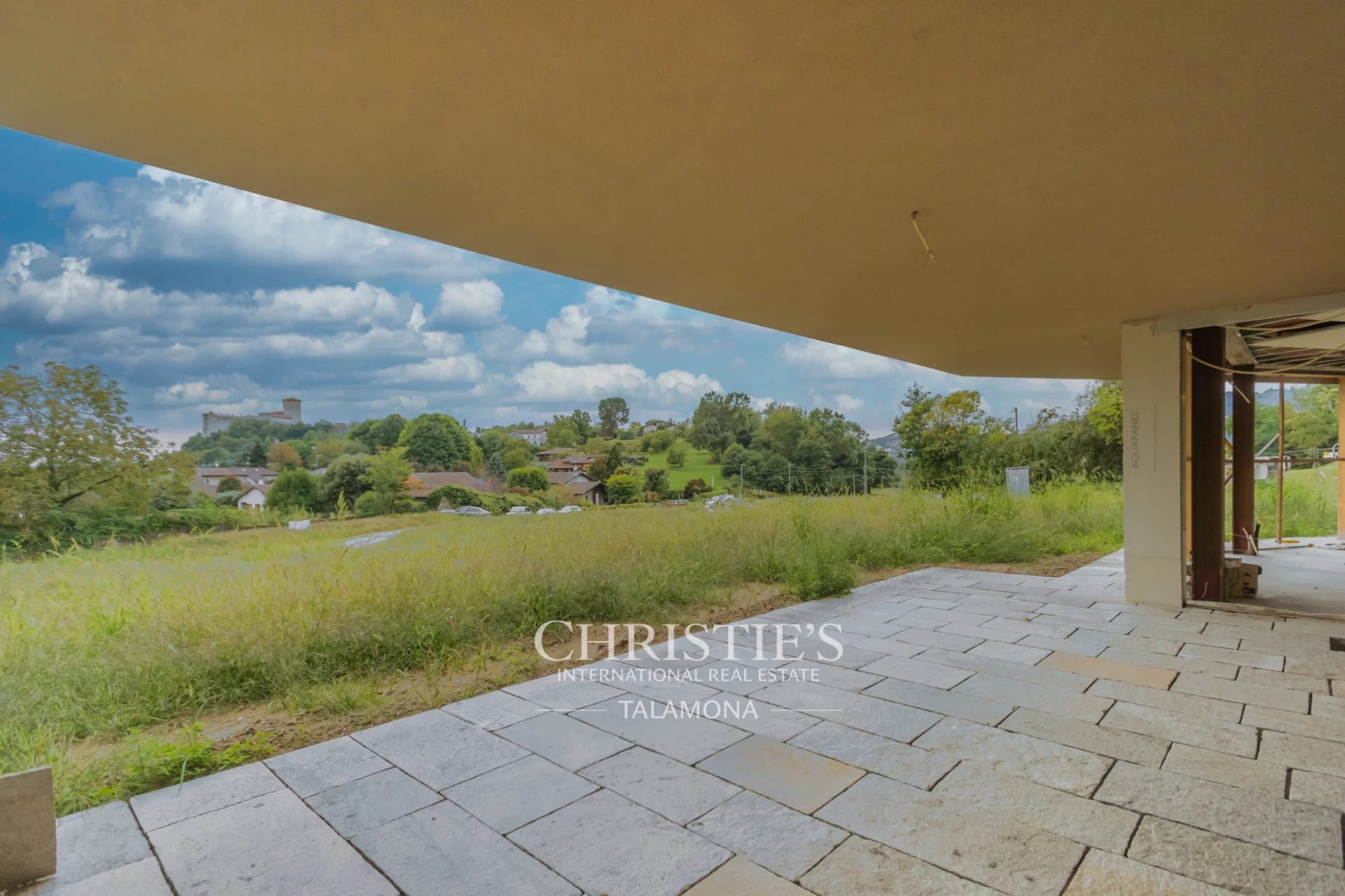 4 Bedroom Villa/Townhouse's Image 11
