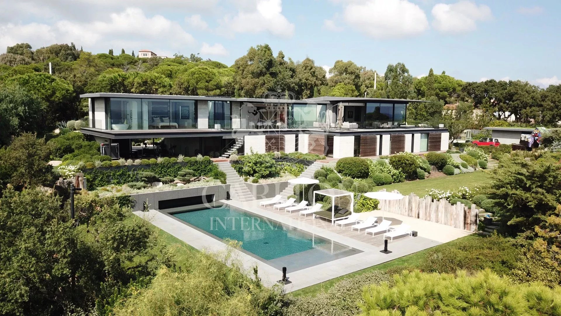 Extraordinary villa close to Pampelonne beach