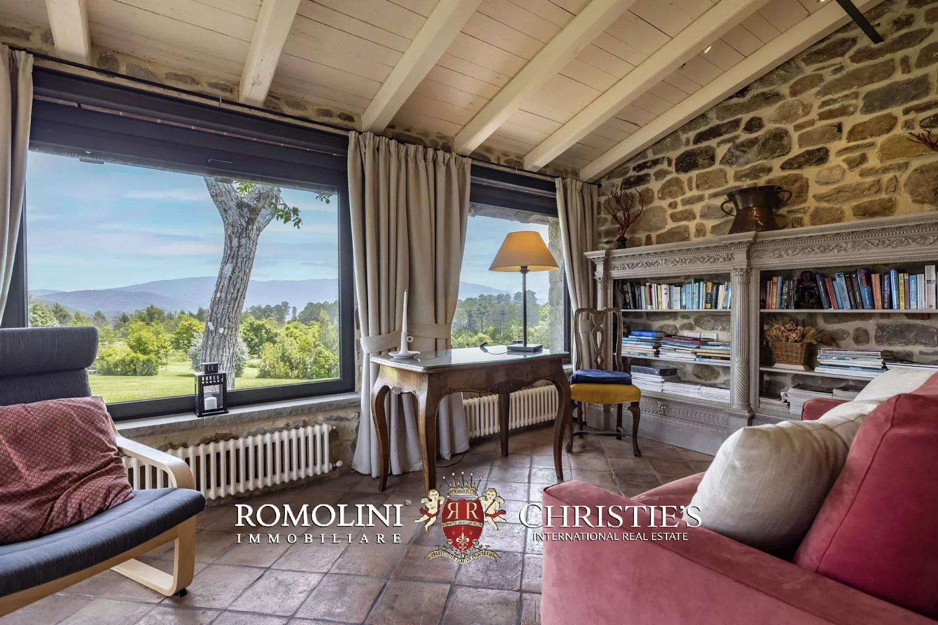6 Bedroom Villa/Townhouse's Image 76