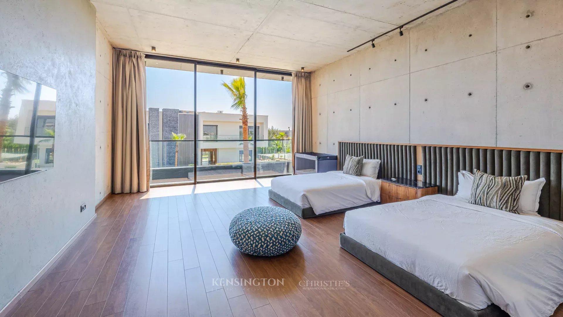 5 Bedroom Villa/Townhouse's Image 36