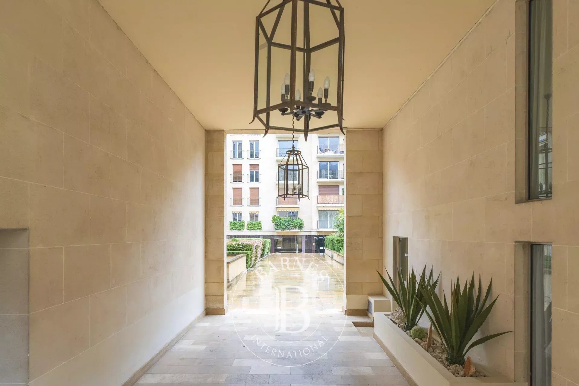Paris  - Apartment  - picture 12