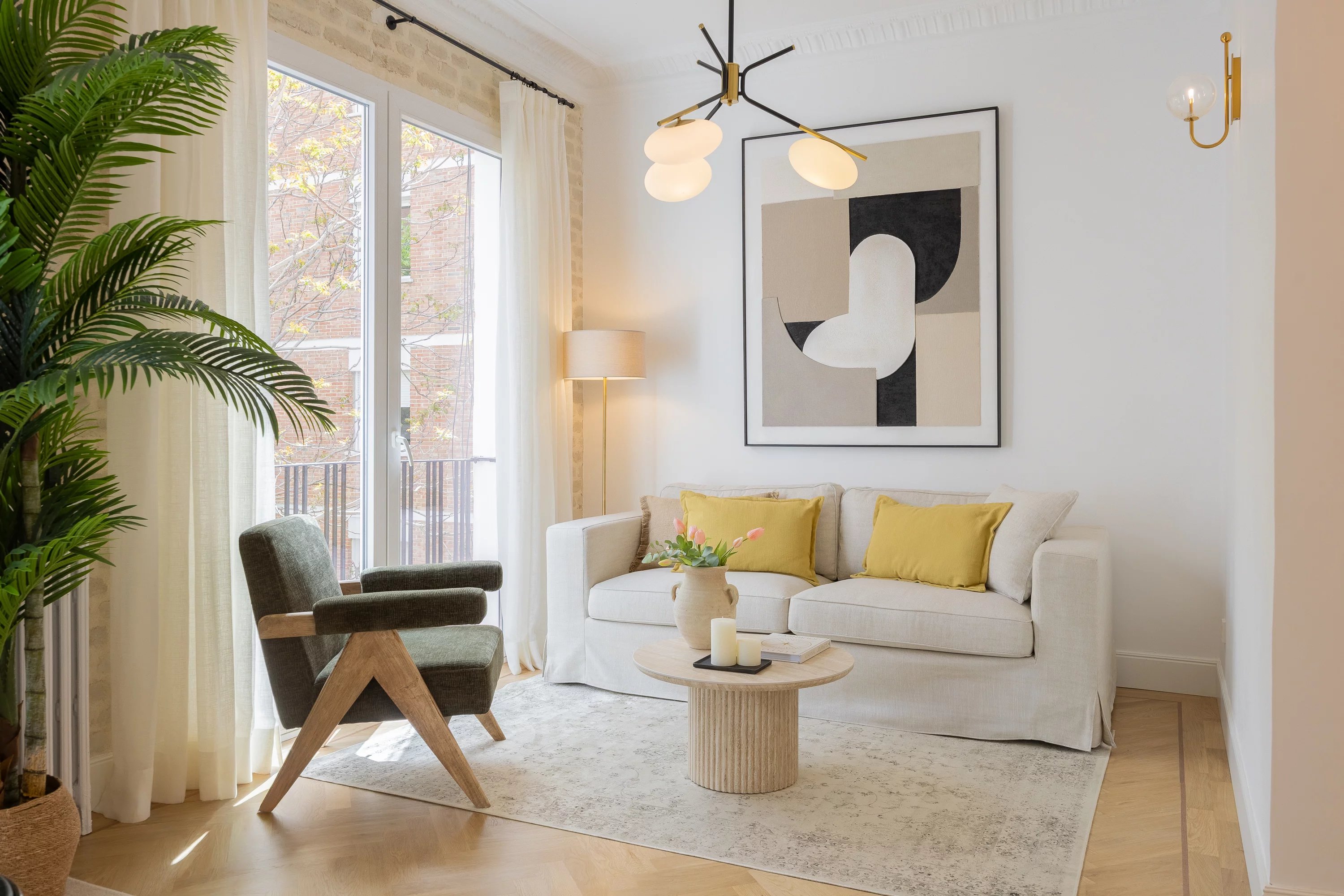 Cozy apartment in the process of renovation in Recoletos