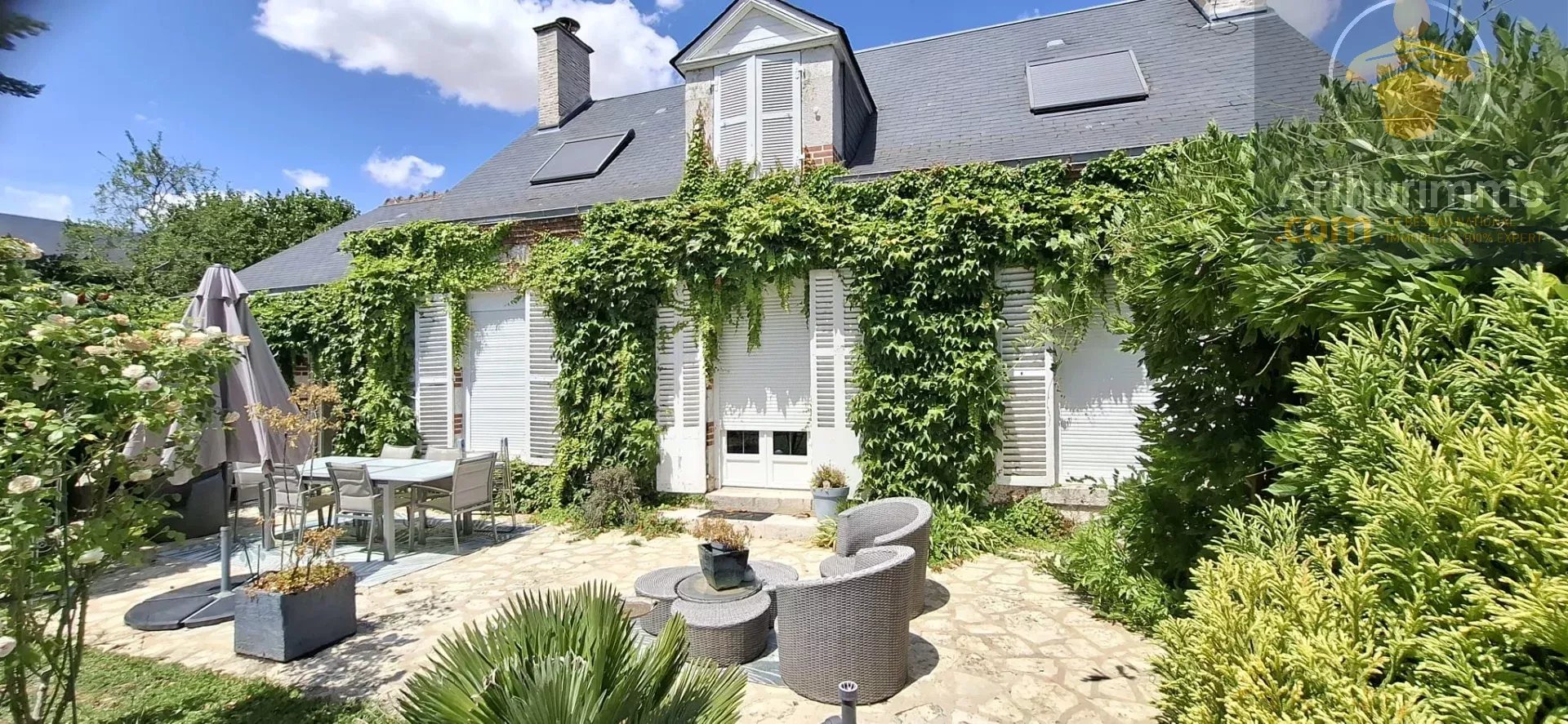 Ensemble immobilier à Avaray — photo 4