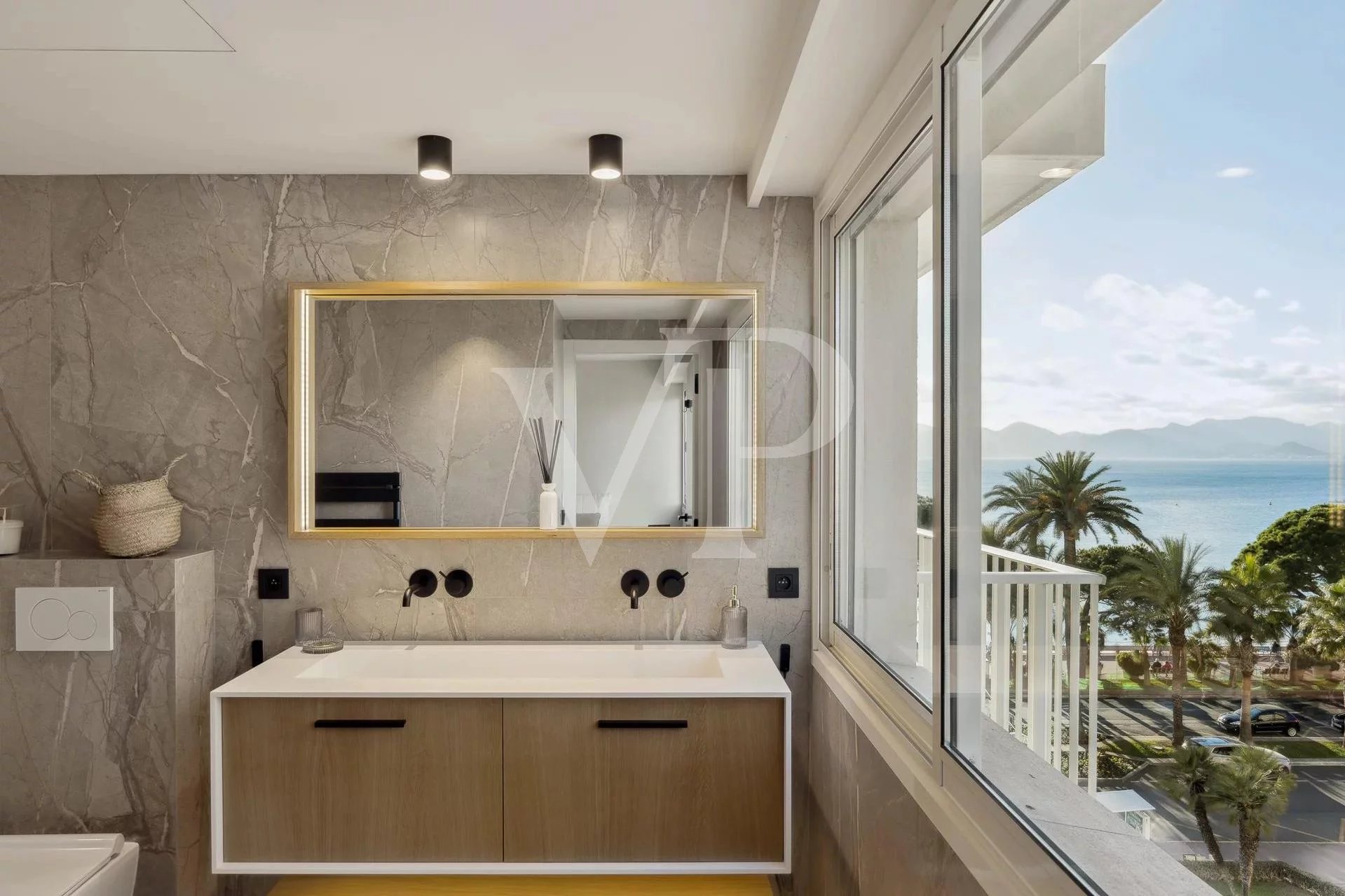 von_poll_real_estate_property_86170597_image_9