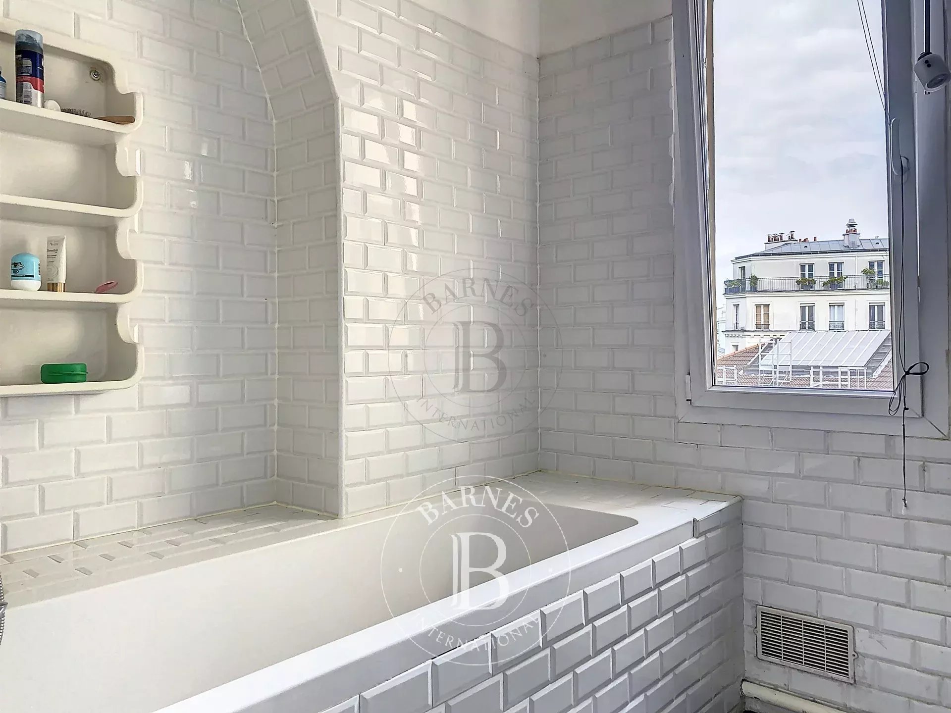 Daire Paris 18ème - picture 8