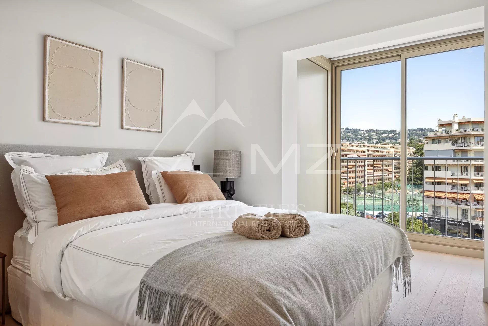 2 Bedroom Apartment/Flat's Image 6