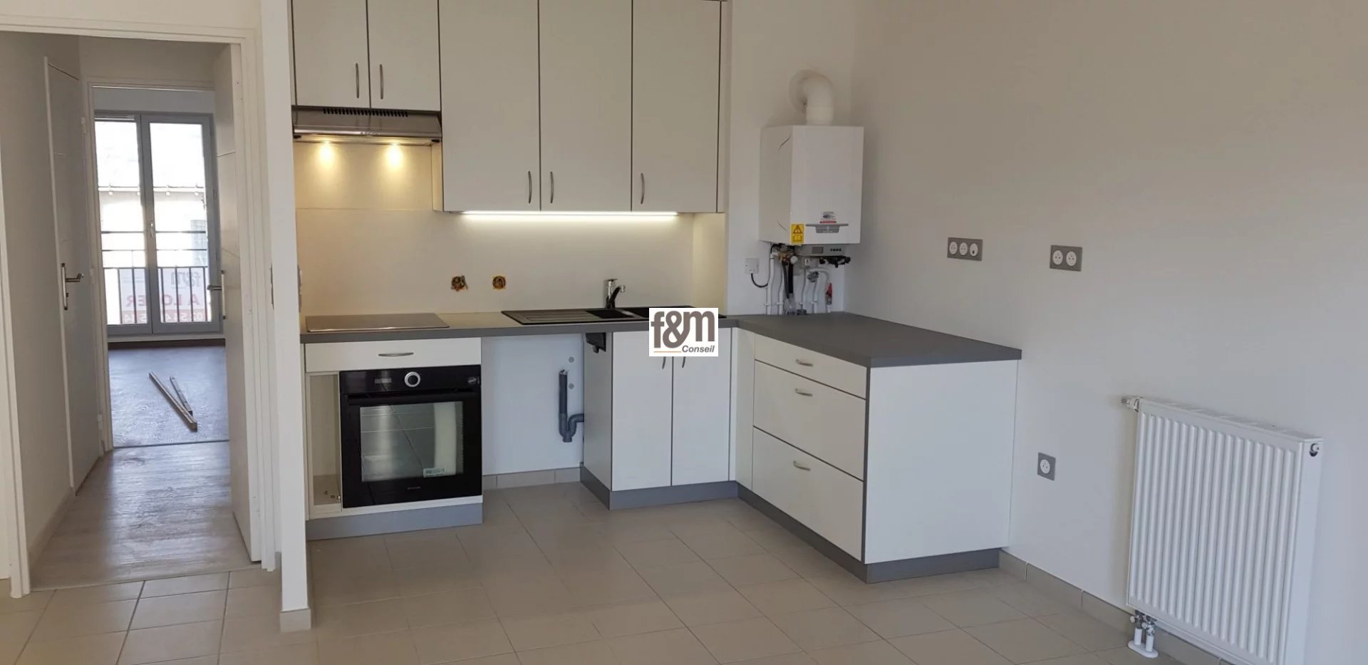 TOURS - PROCHE PLACE COTY - Appartement T3 de 72 m²