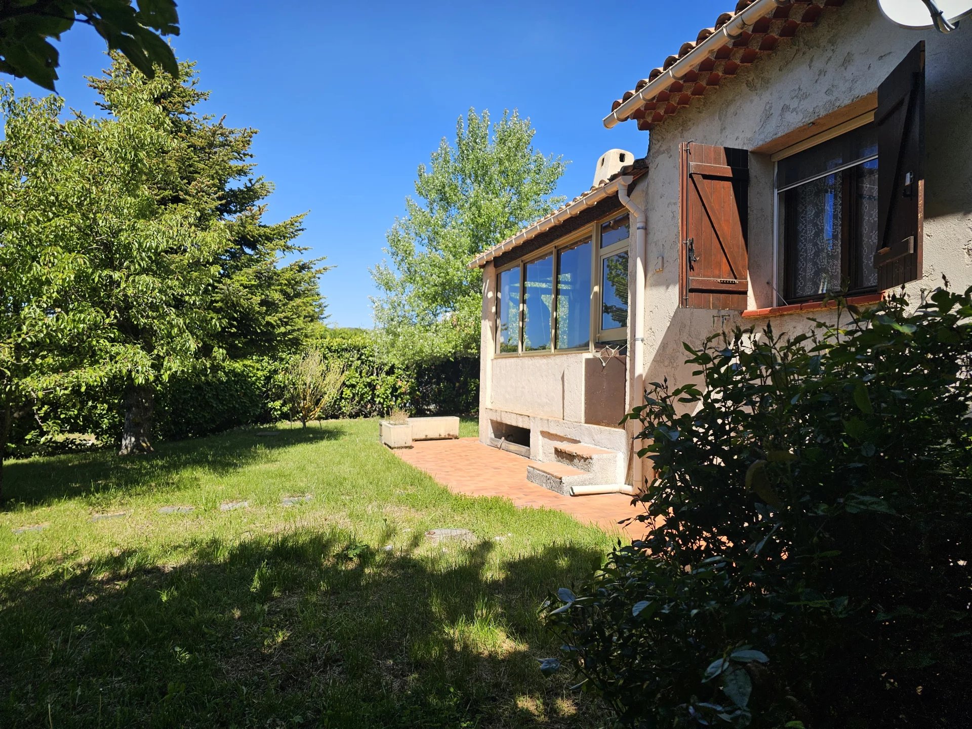 À SAISIR – Charmante maison de campagne plain-pied
