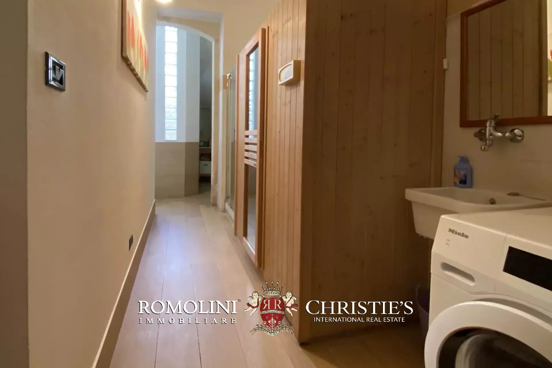 3 Bedroom Villa/Townhouse's Image 35
