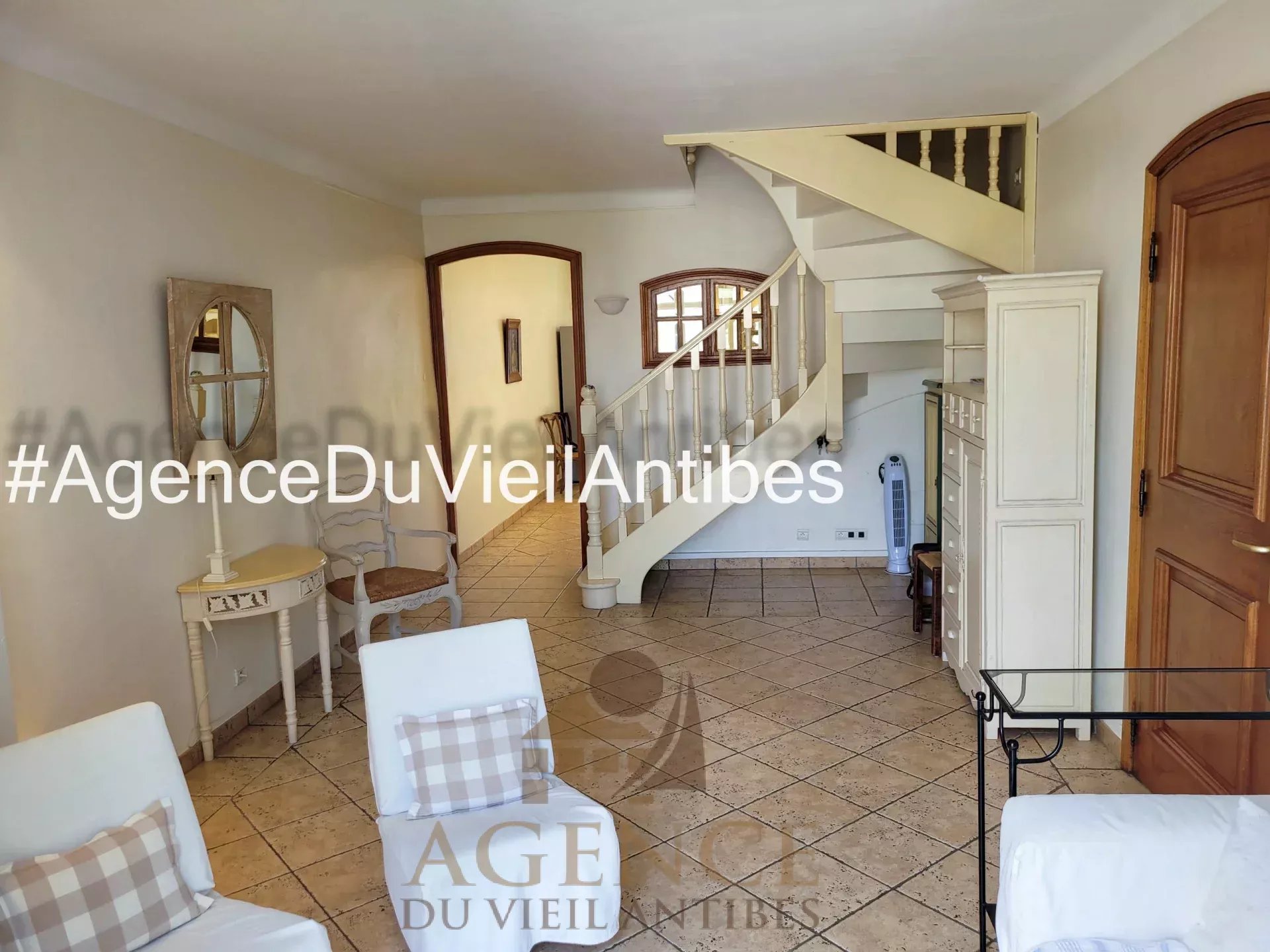 2p 3p 4p 5p Antibes appartement appartement de caractère estimation. gestion locative immobilier location maison maison de village pierres apparrentes studio vente vieil Antibes villa