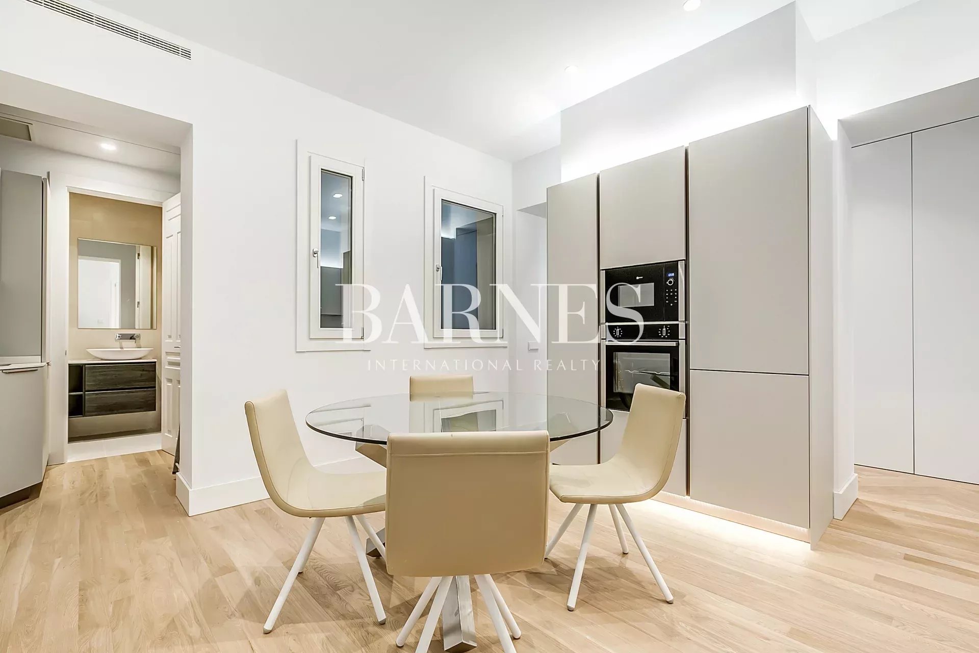 Daire Madrid - picture 12