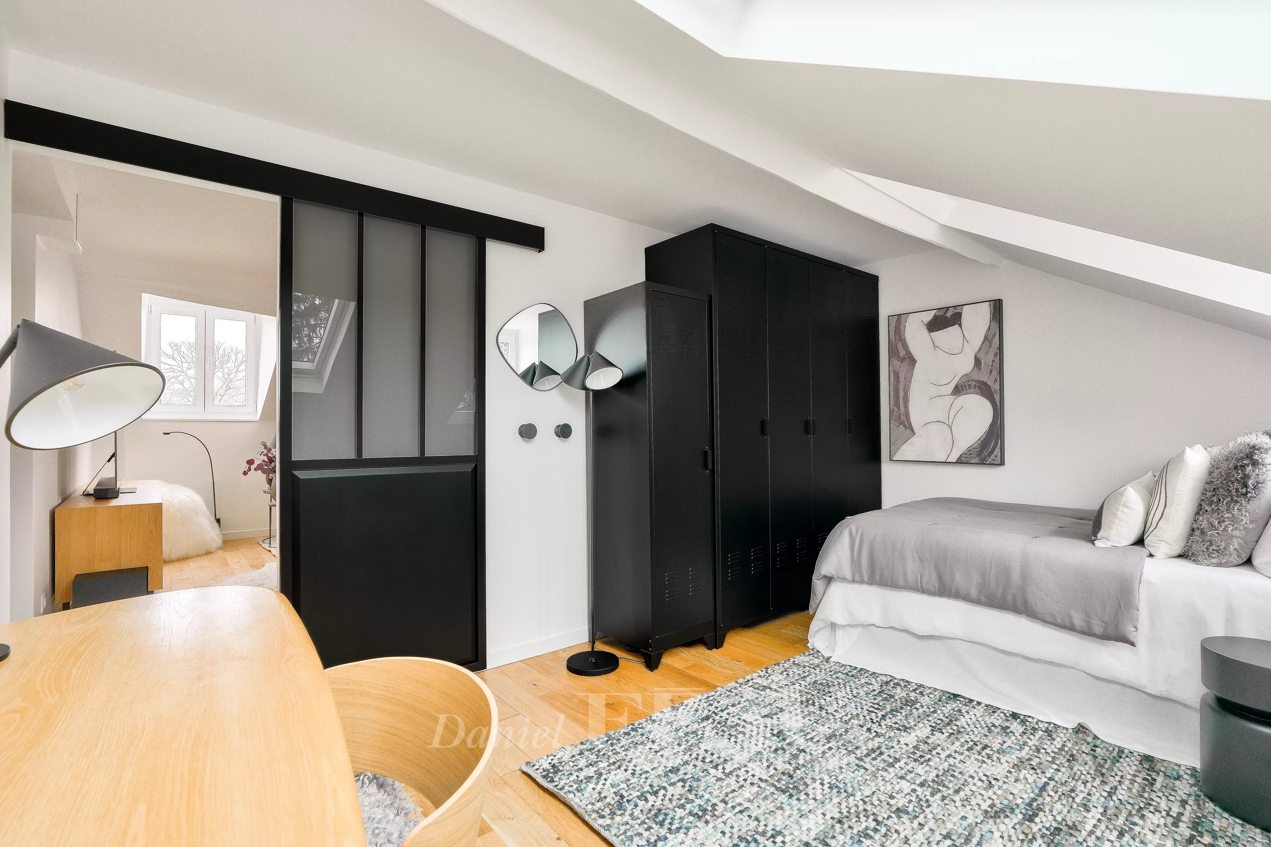 Sale Apartment Garches