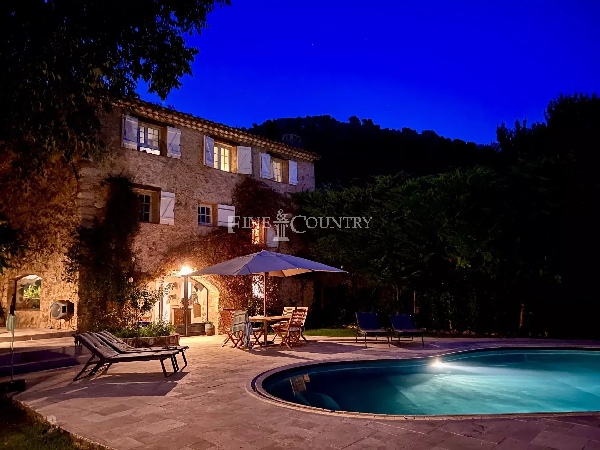 Photo of For Sale Stone property in Cabris