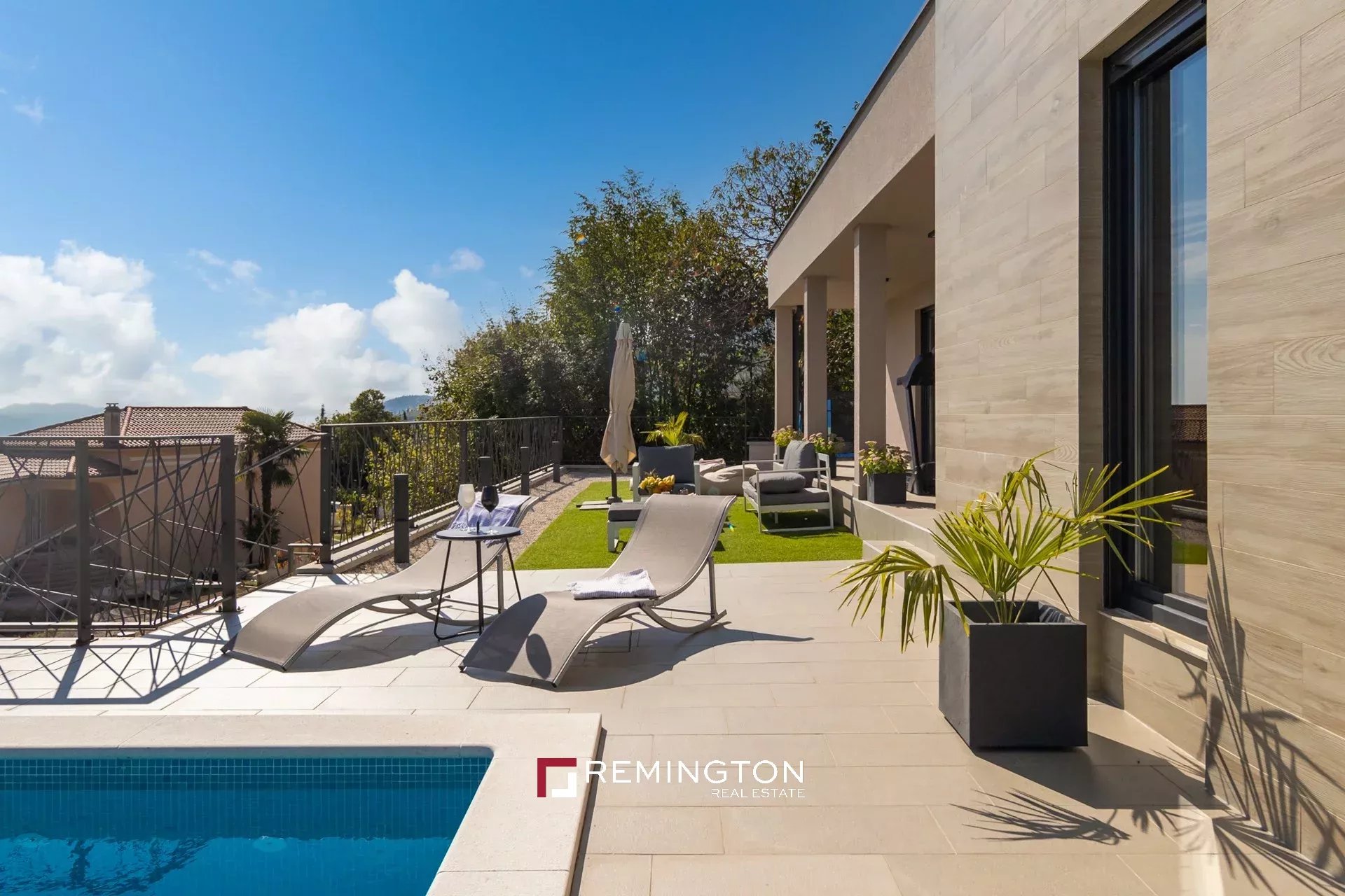3 Bedroom Villa/Townhouse's Image 20