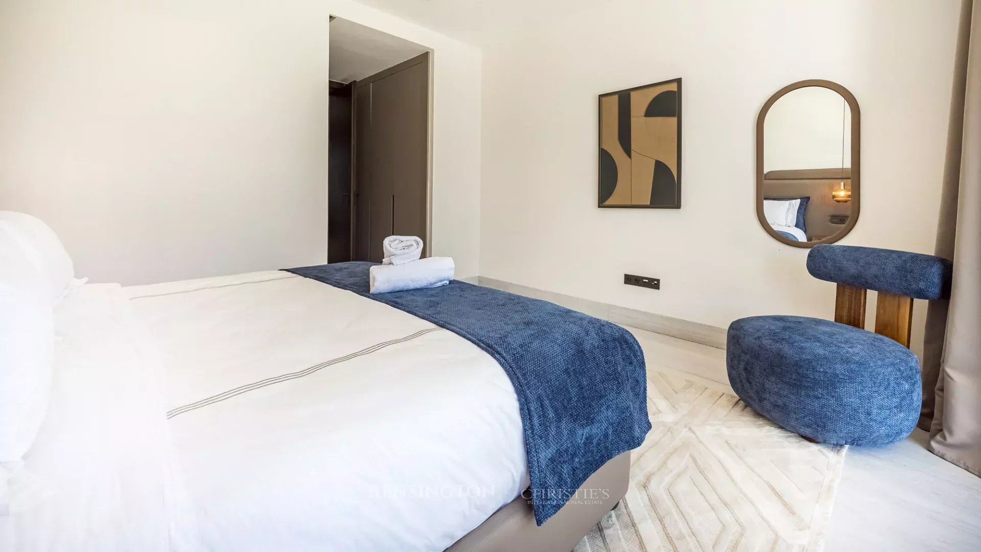 4 Bedroom Villa/Townhouse's Image 26