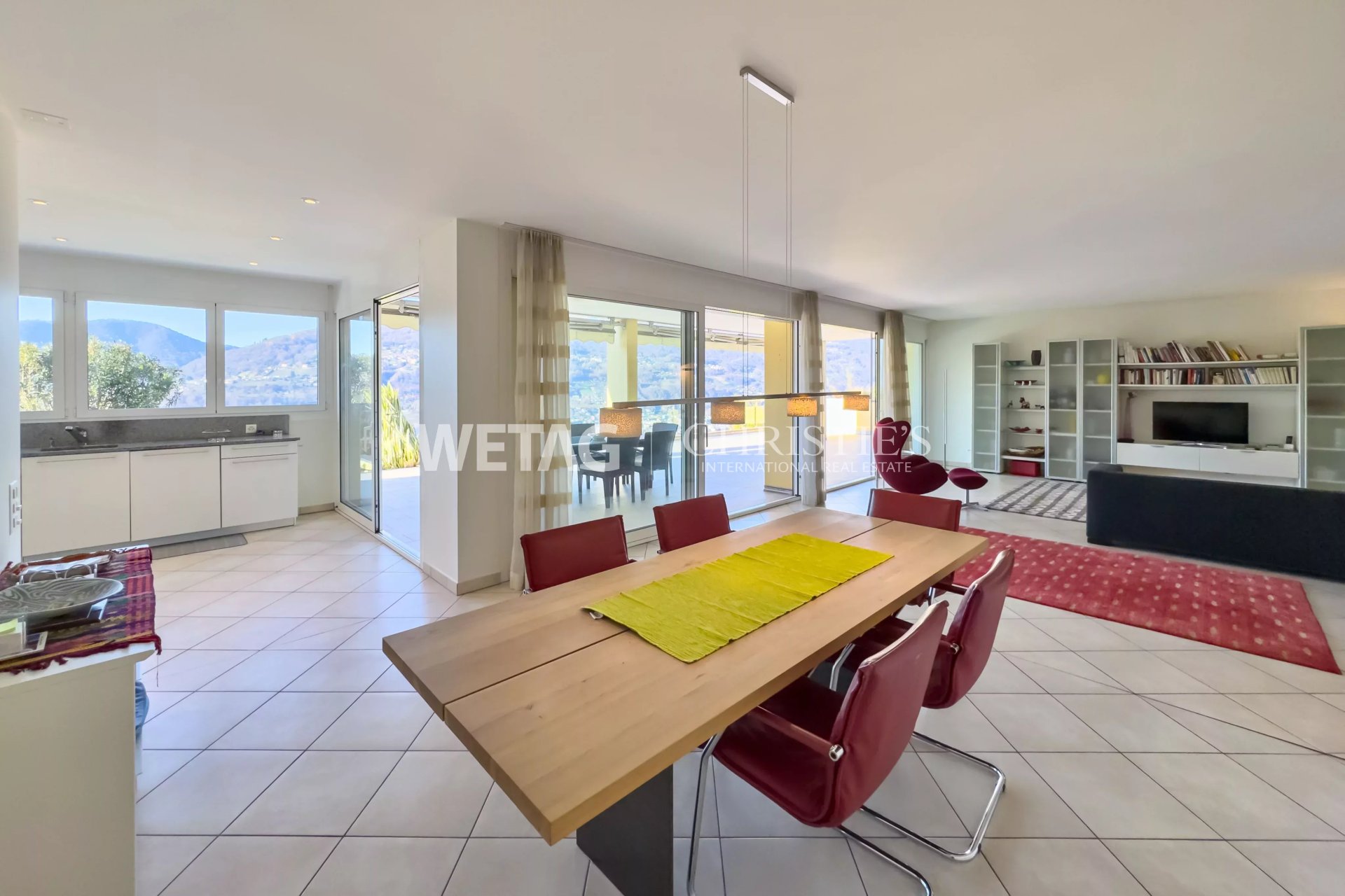 3 Bedroom Apartment/Flat's Image 6