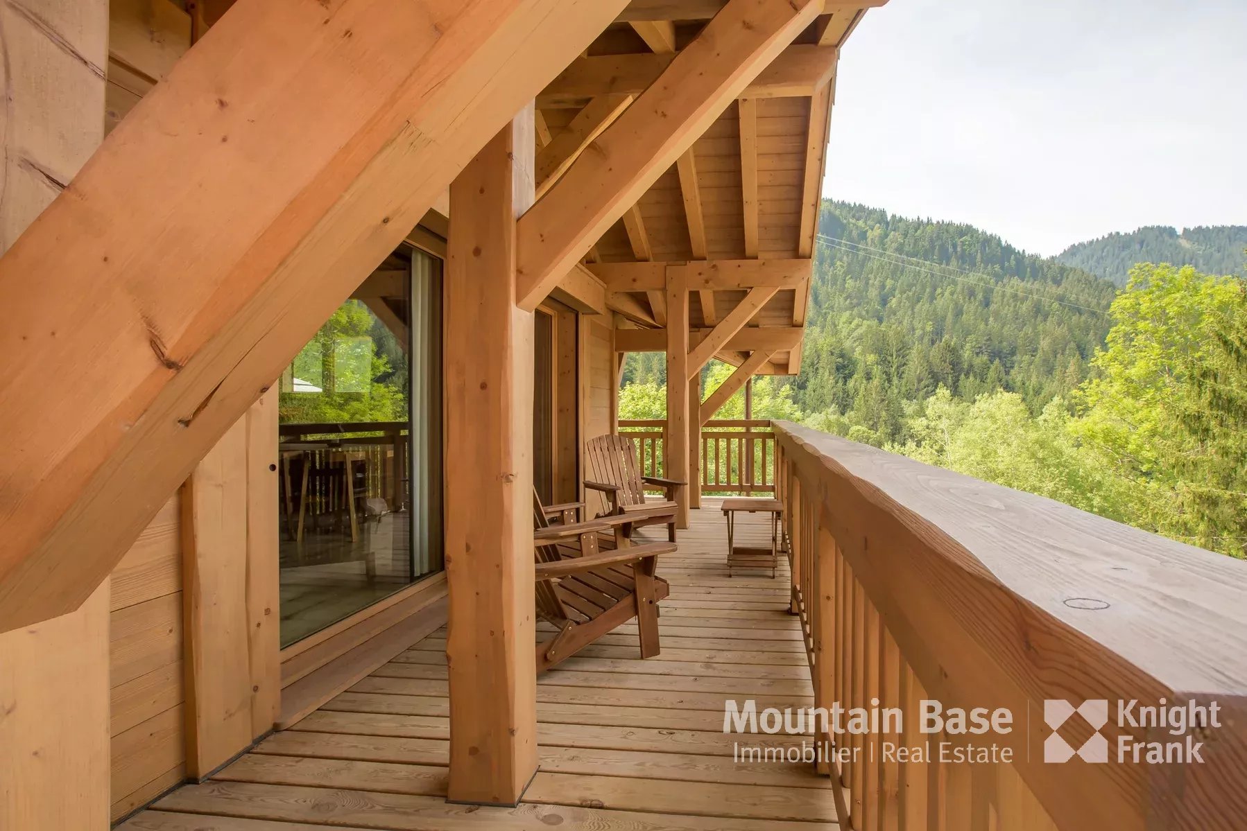 Photo of Stunning turn-key 6 bedroom chalet in Morzine