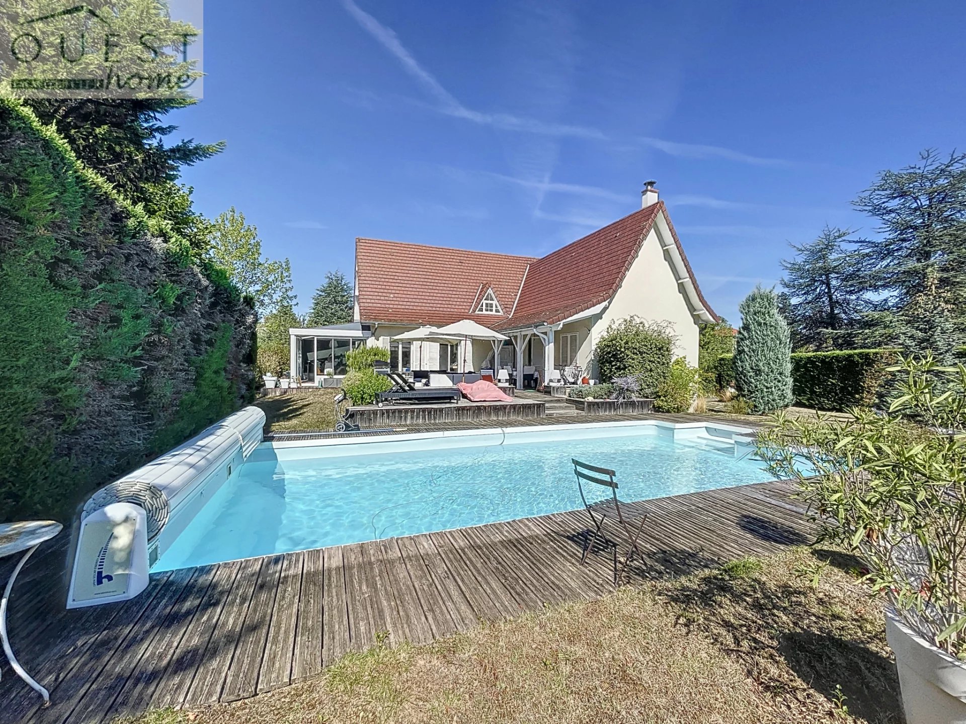 Maison d'architecte à Charbonnières